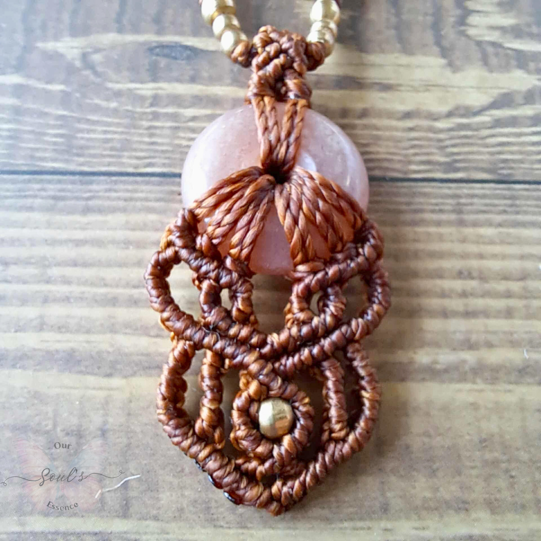 Peach Moonstone Micromacrame Necklace