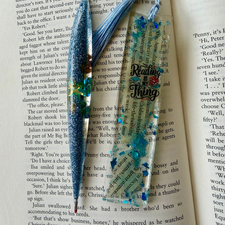 Reading is My Thing Pen & Bookmark