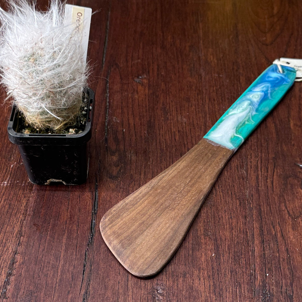 Cooking spatula | Sheoak | 29 cm | resin coated handle