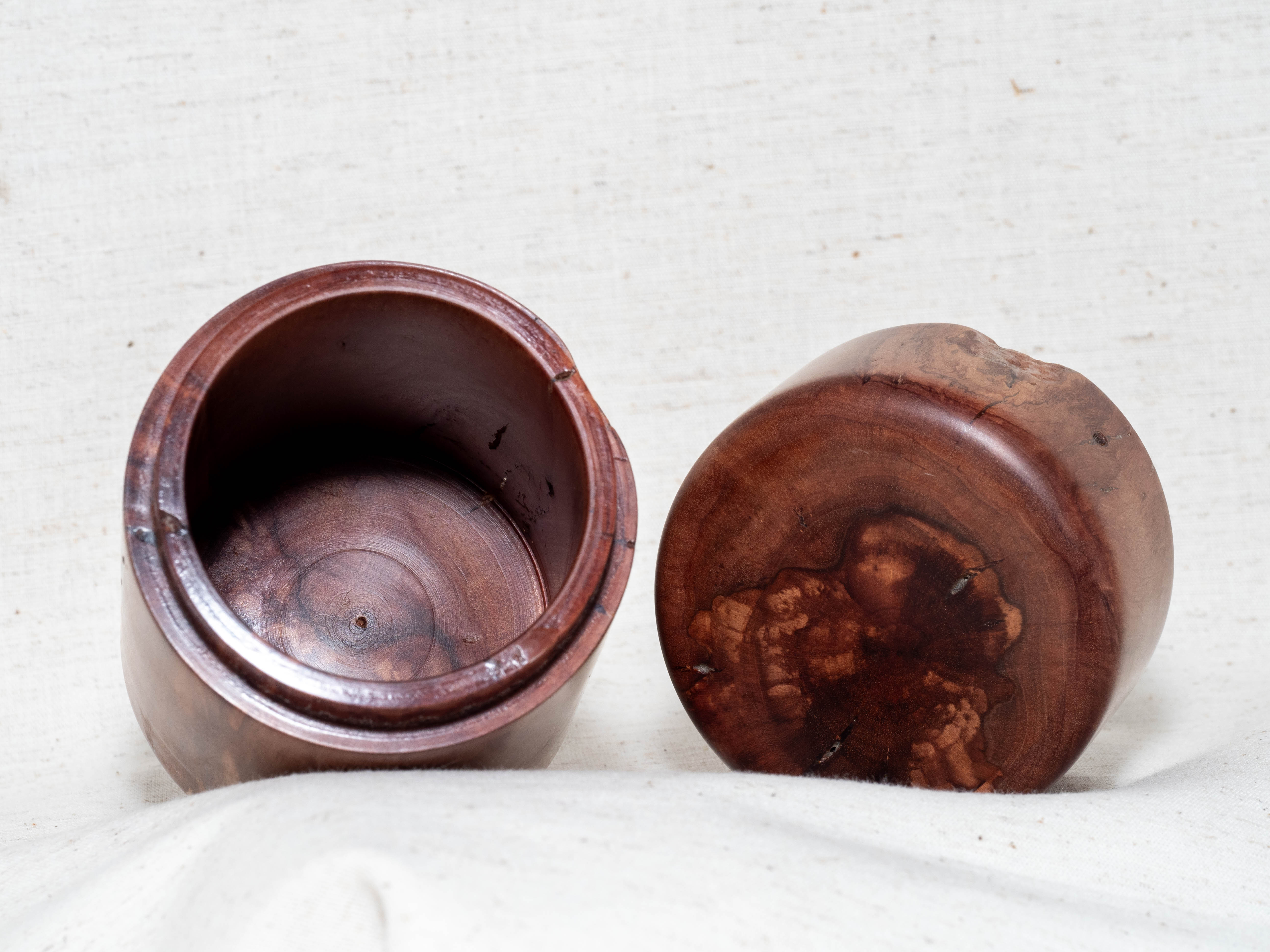 Grevillea wood cylindrical box