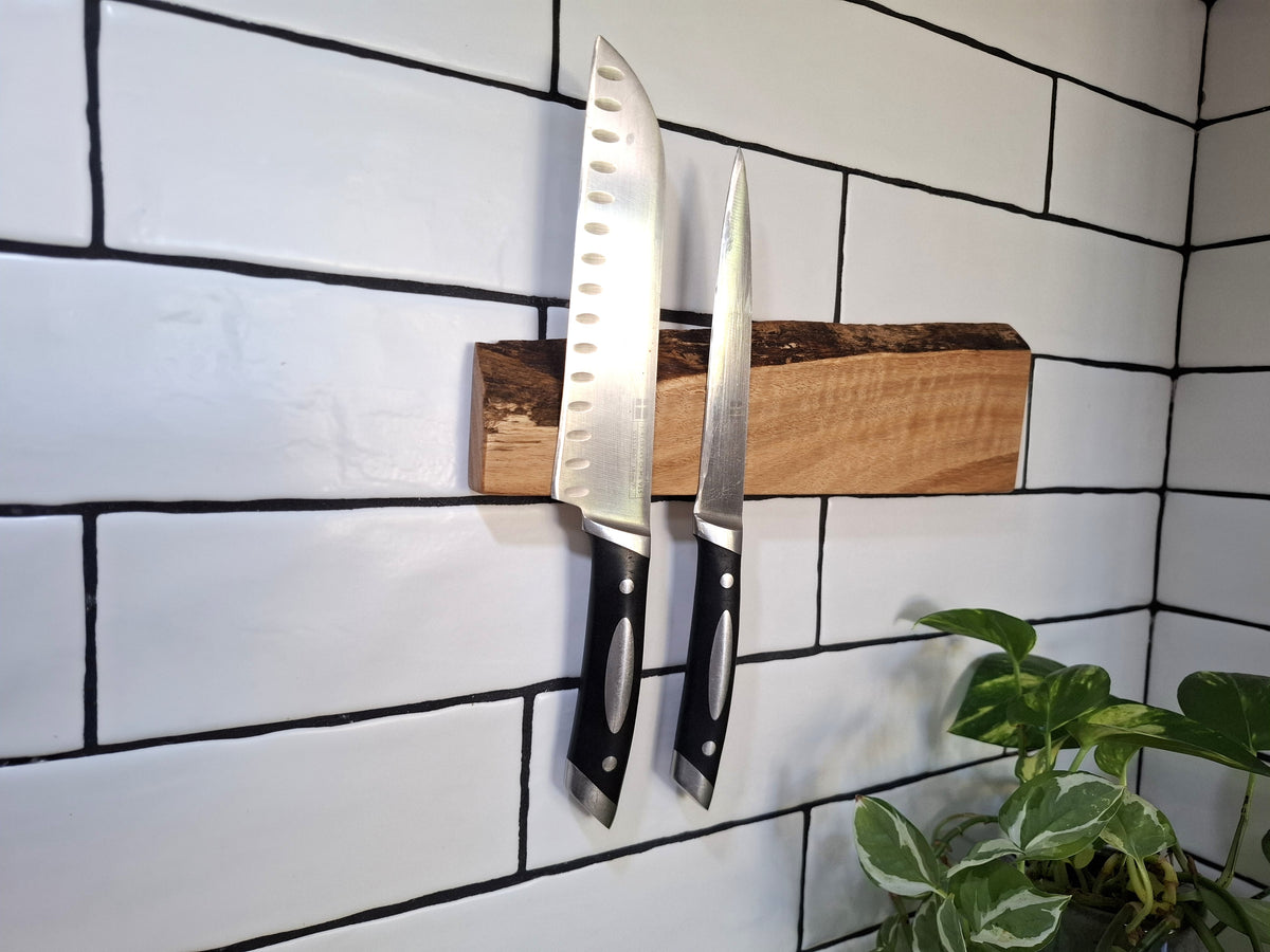 Handmade Wooden Magnetic Knife Holder: Wall-Mounted Kitchen Rack
