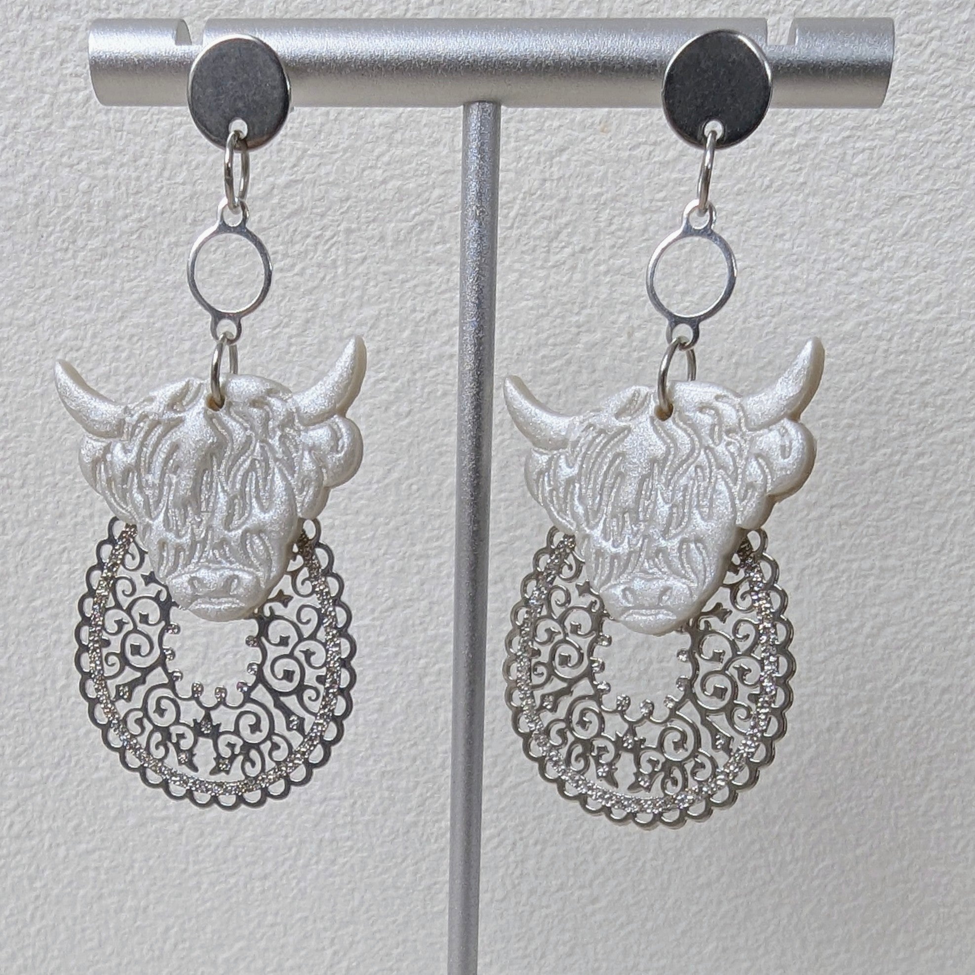 Highland Cow Earrings. Free shipping!