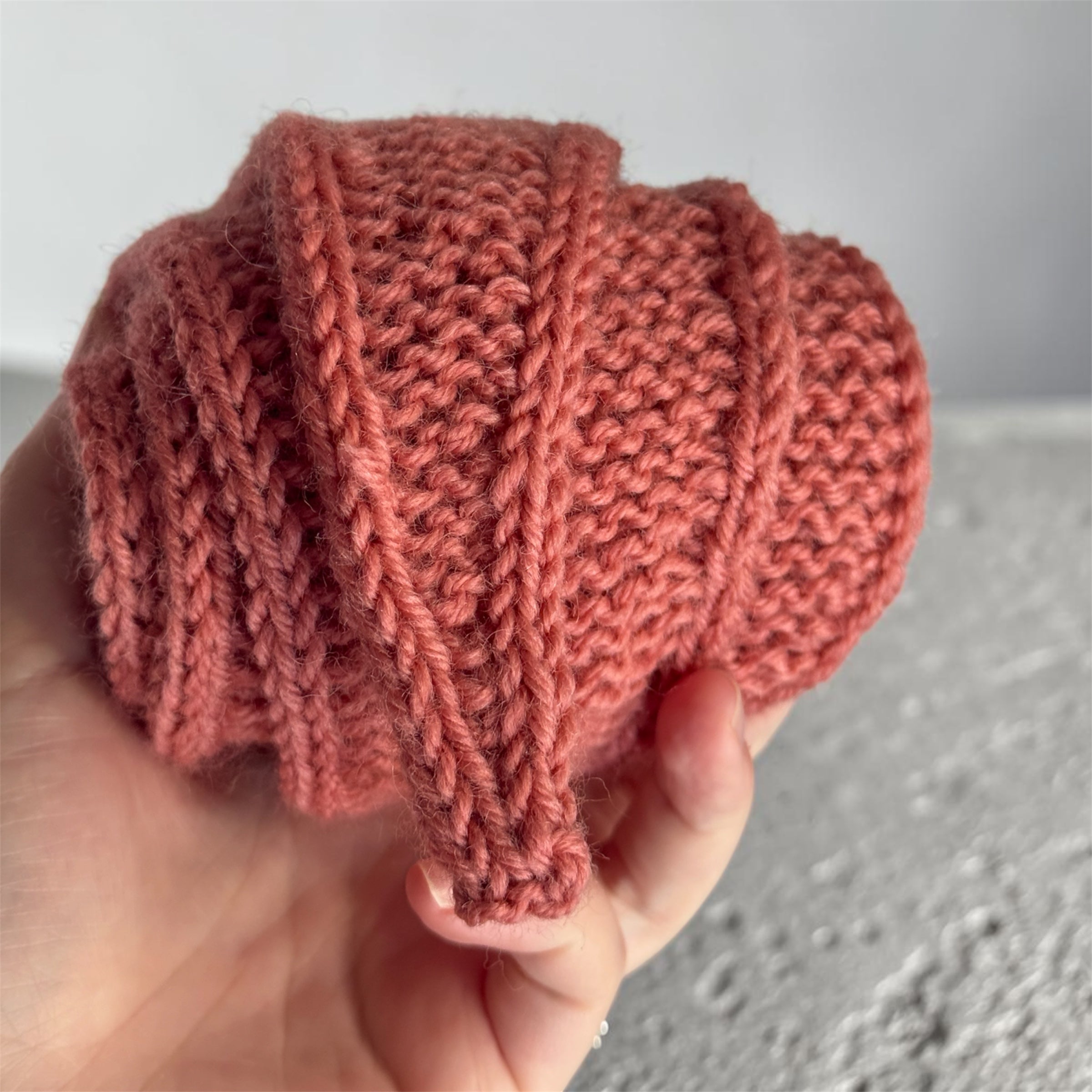 Knit sophie scarf in dusty pink