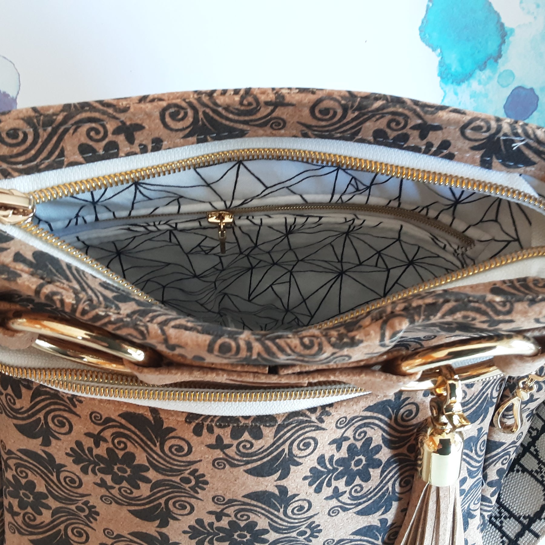 Cork crossbody bag with O-ring & Tassel