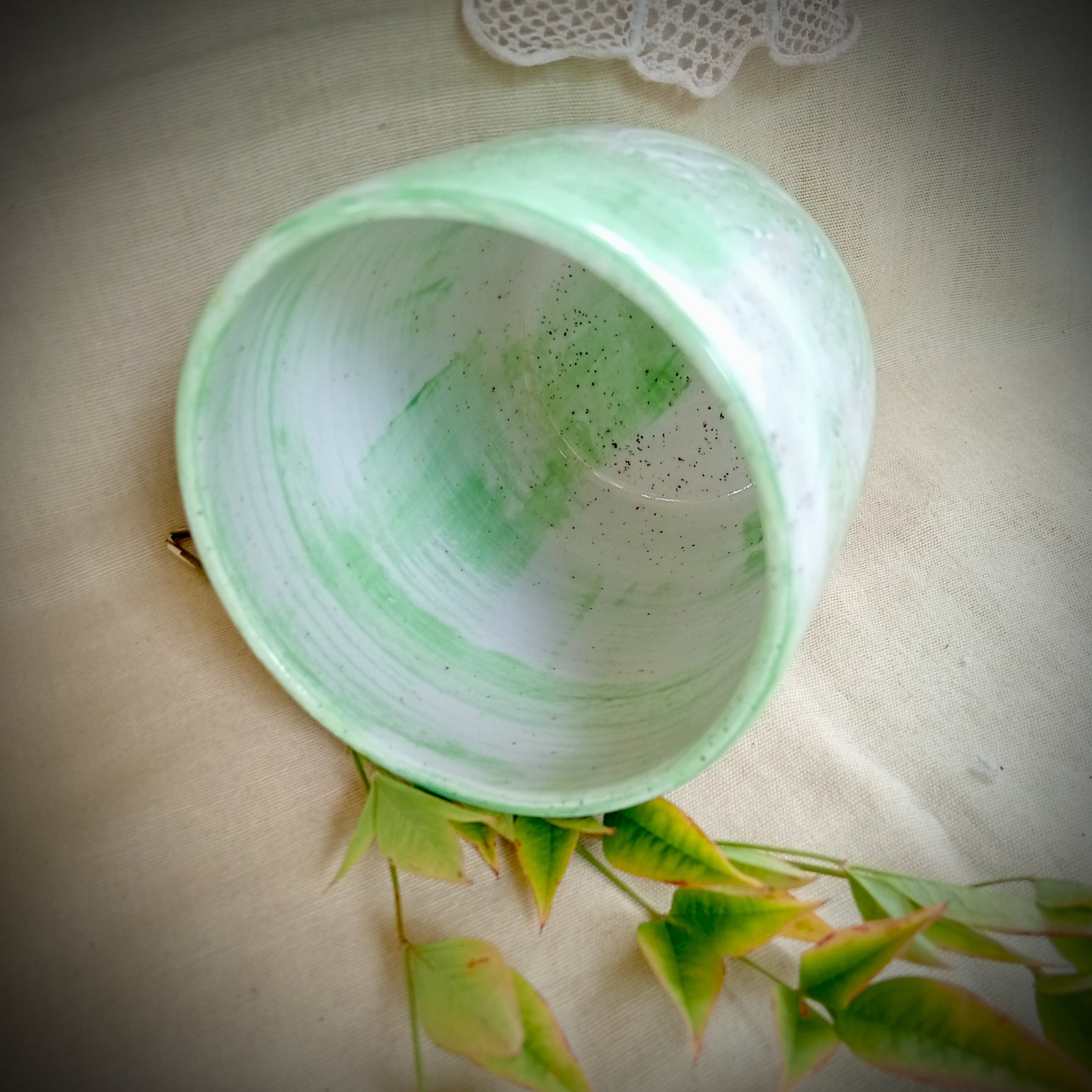 'Spring in the garden' green cup