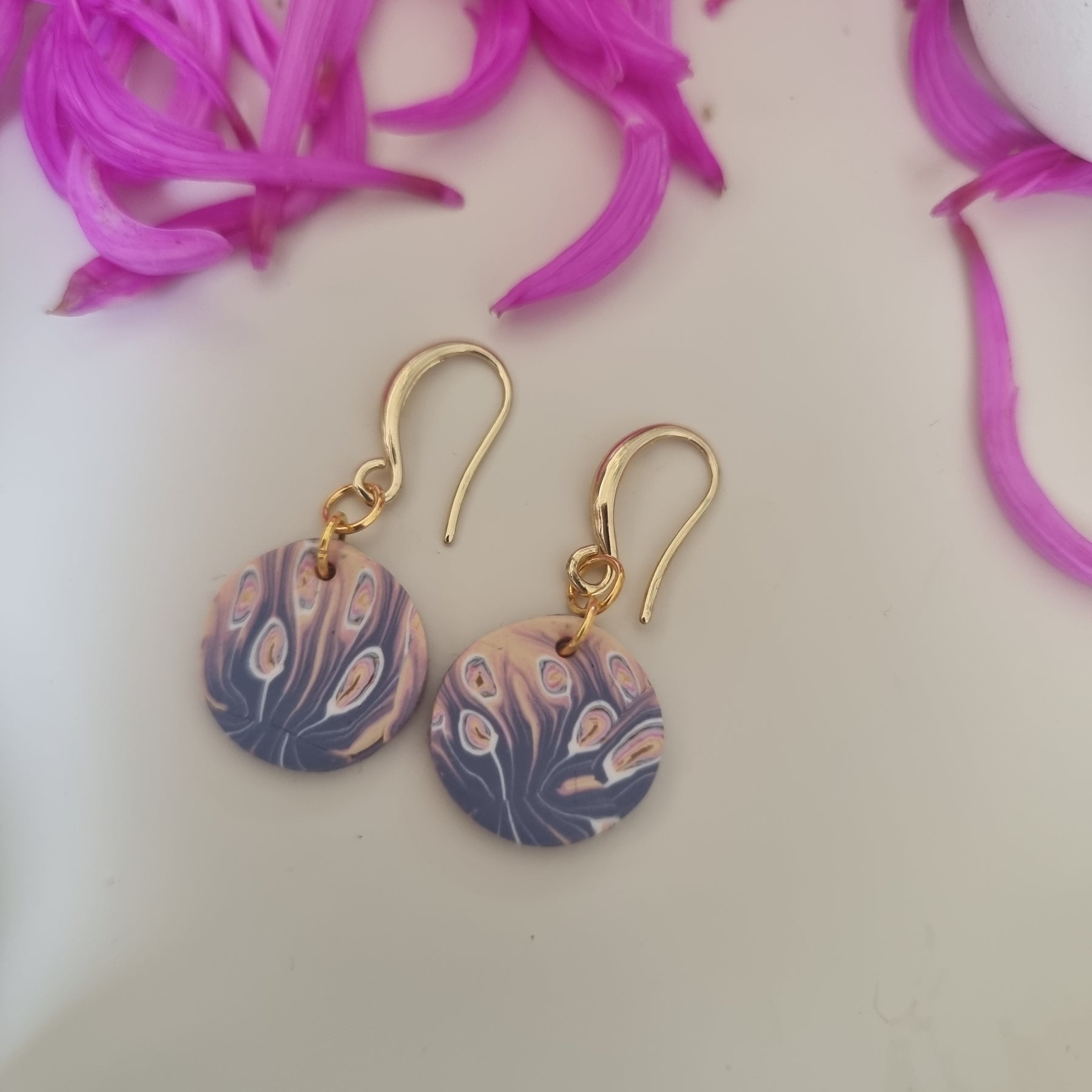 Dusky Swirl Dangle