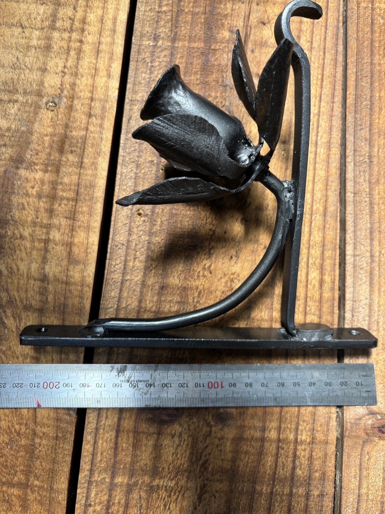 Daffodil Plant Hanger Hook BRacket