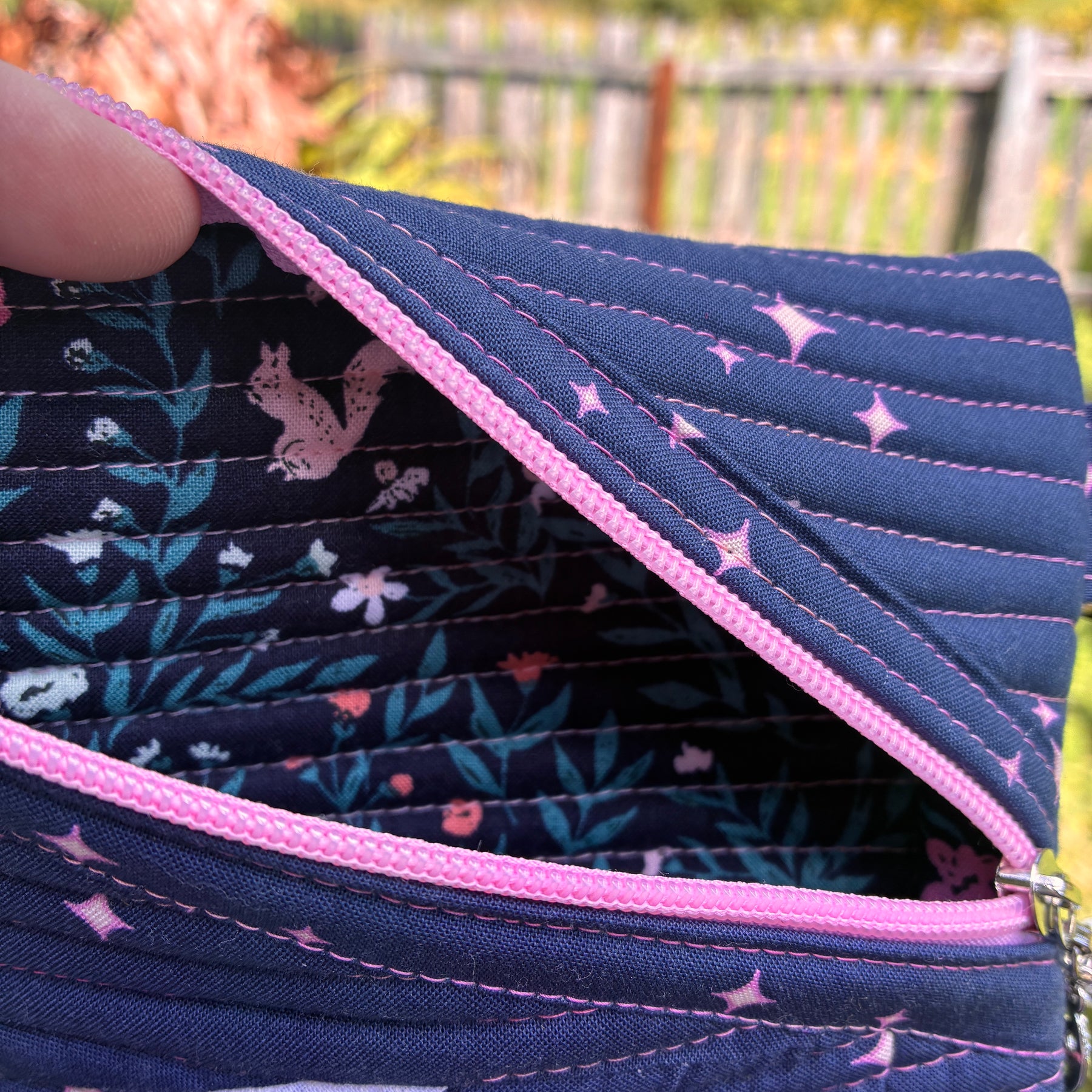 The Moon eReader Bag (Navy & pink)