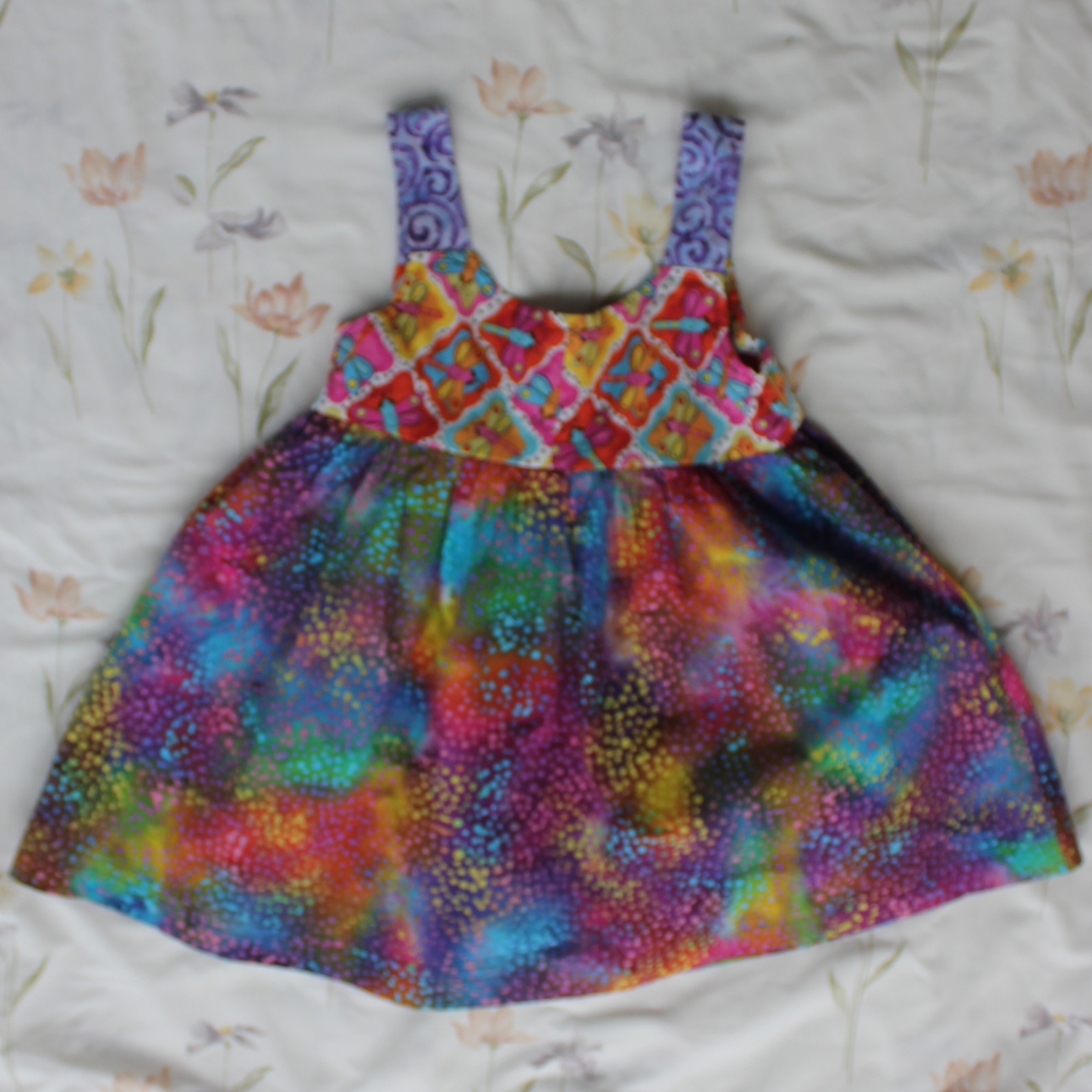 Girls Dress, Size 4, Bright Dragonflies/Spots/Spirals.