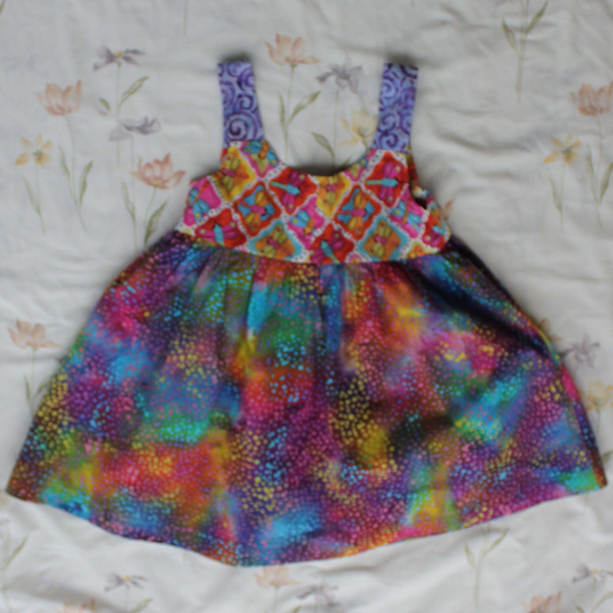 Girls Dress, Size 4, Bright Dragonflies/Spots/Spirals.