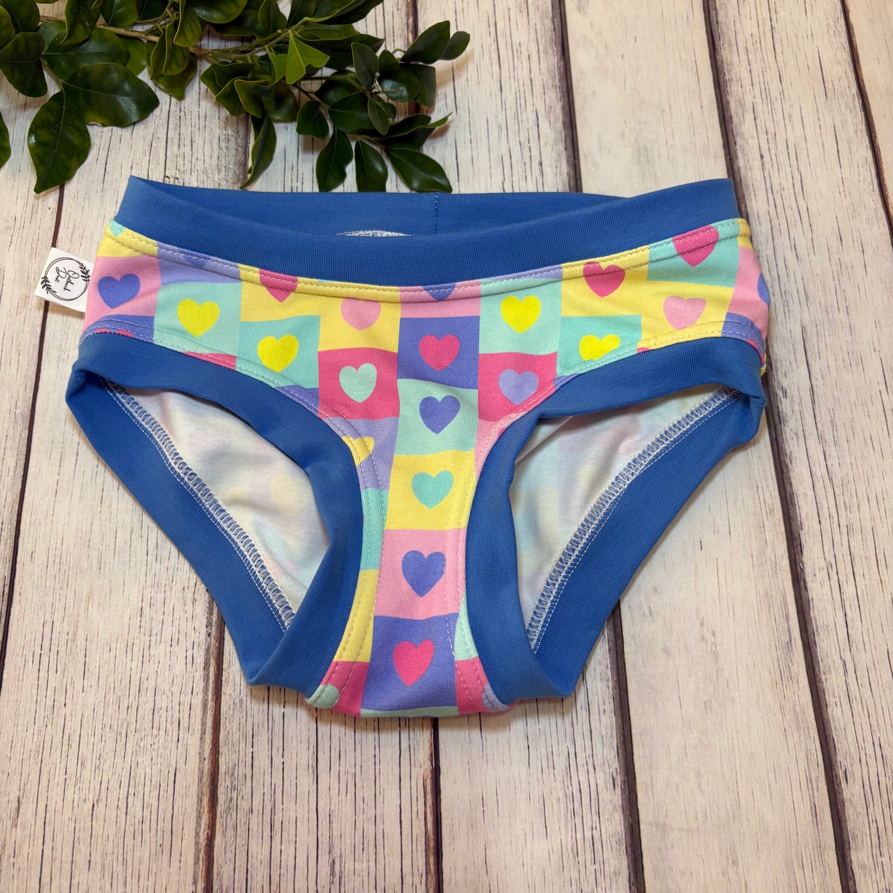 Kid's Size 7 Underwear (Briefs & Boxers)
