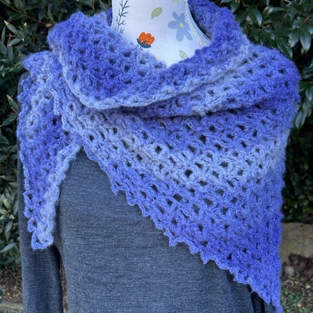 Light & Delicate Crochet Shawl