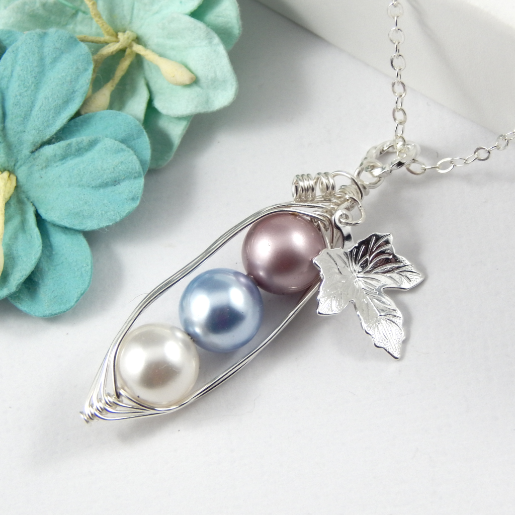 Three Peas In A Pod Gold Pendant Necklace