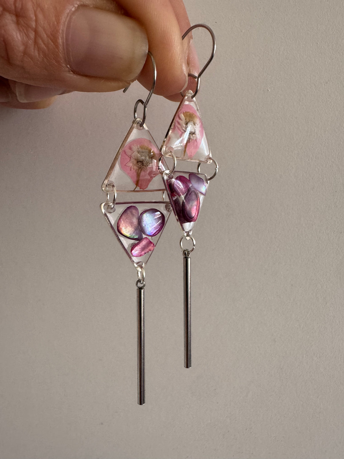 Double triangle cowrie shell and pressed flower resin earrings