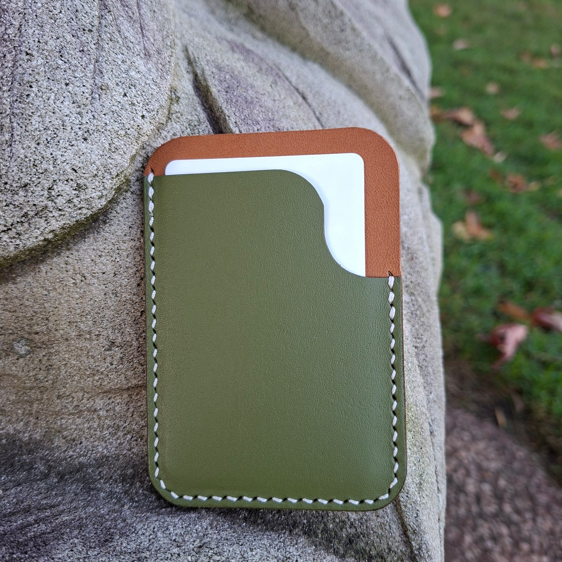 Three-Pocket Cardholder - Biscuit/Olive Green with White Thread