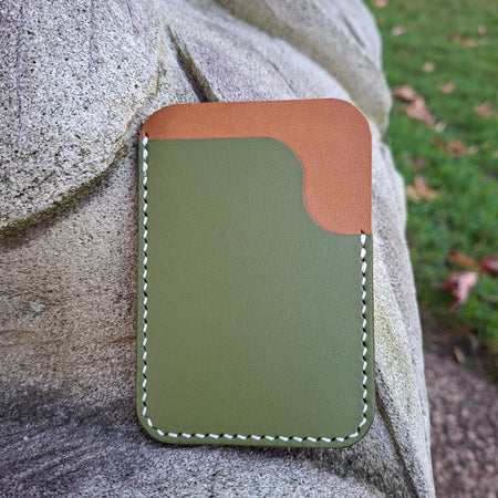 Three-Pocket Cardholder - Biscuit/Olive Green with White Thread