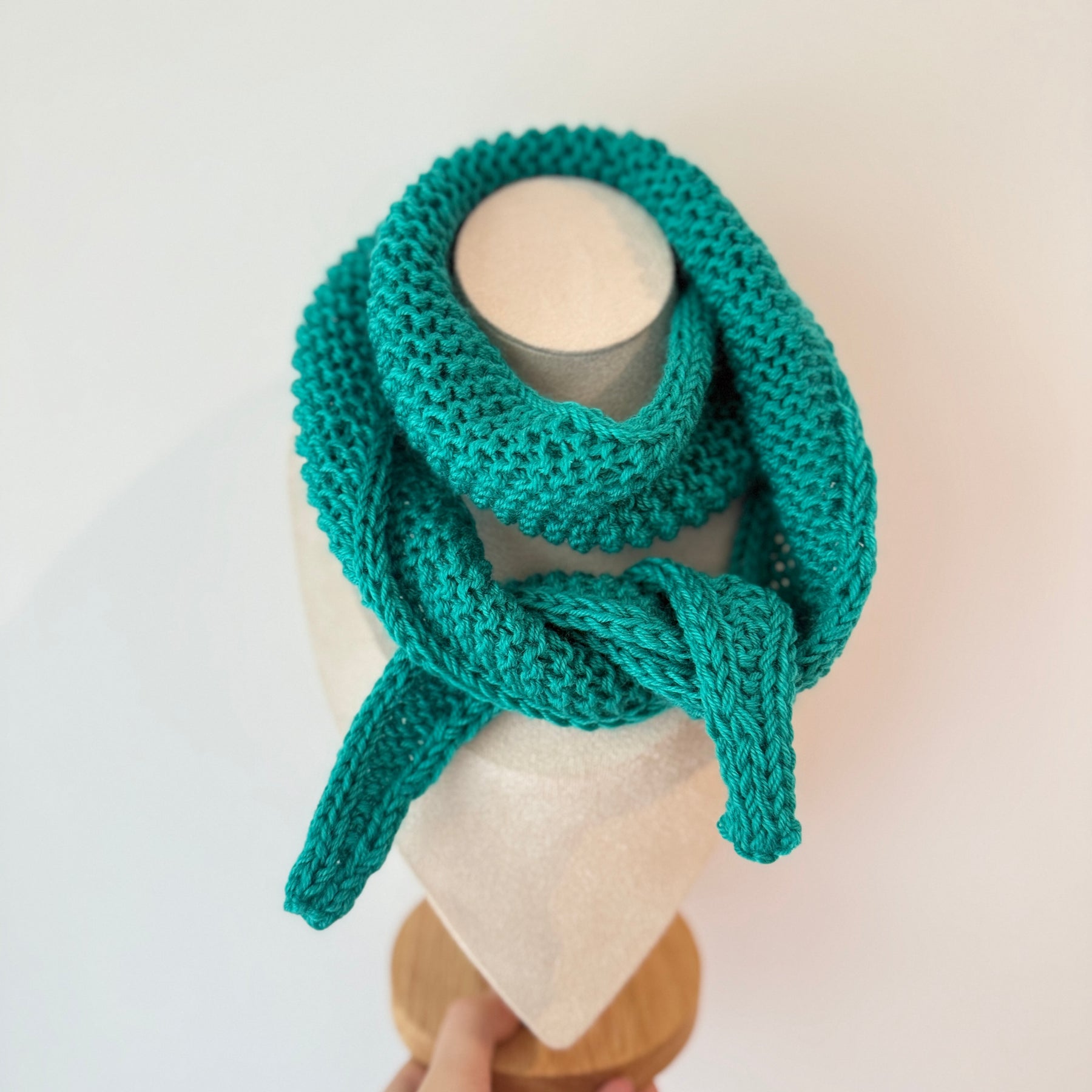 Knitted sophie scarf in teal green