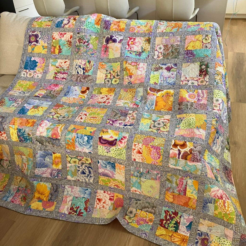 patchwork quilt handmade Australia - Kaffe Fassett fabrics