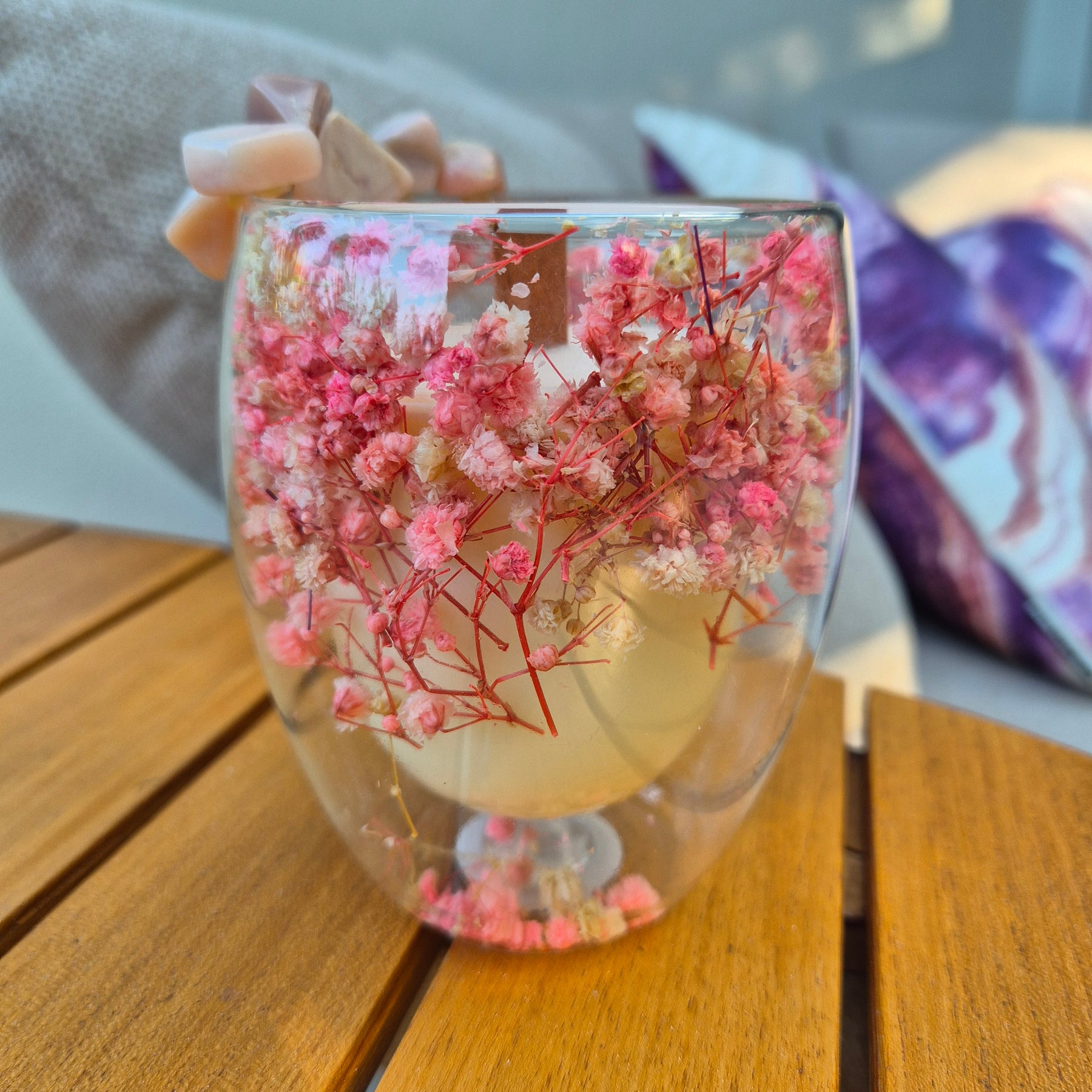 Pink baby's breath glass jar candle with pink opal