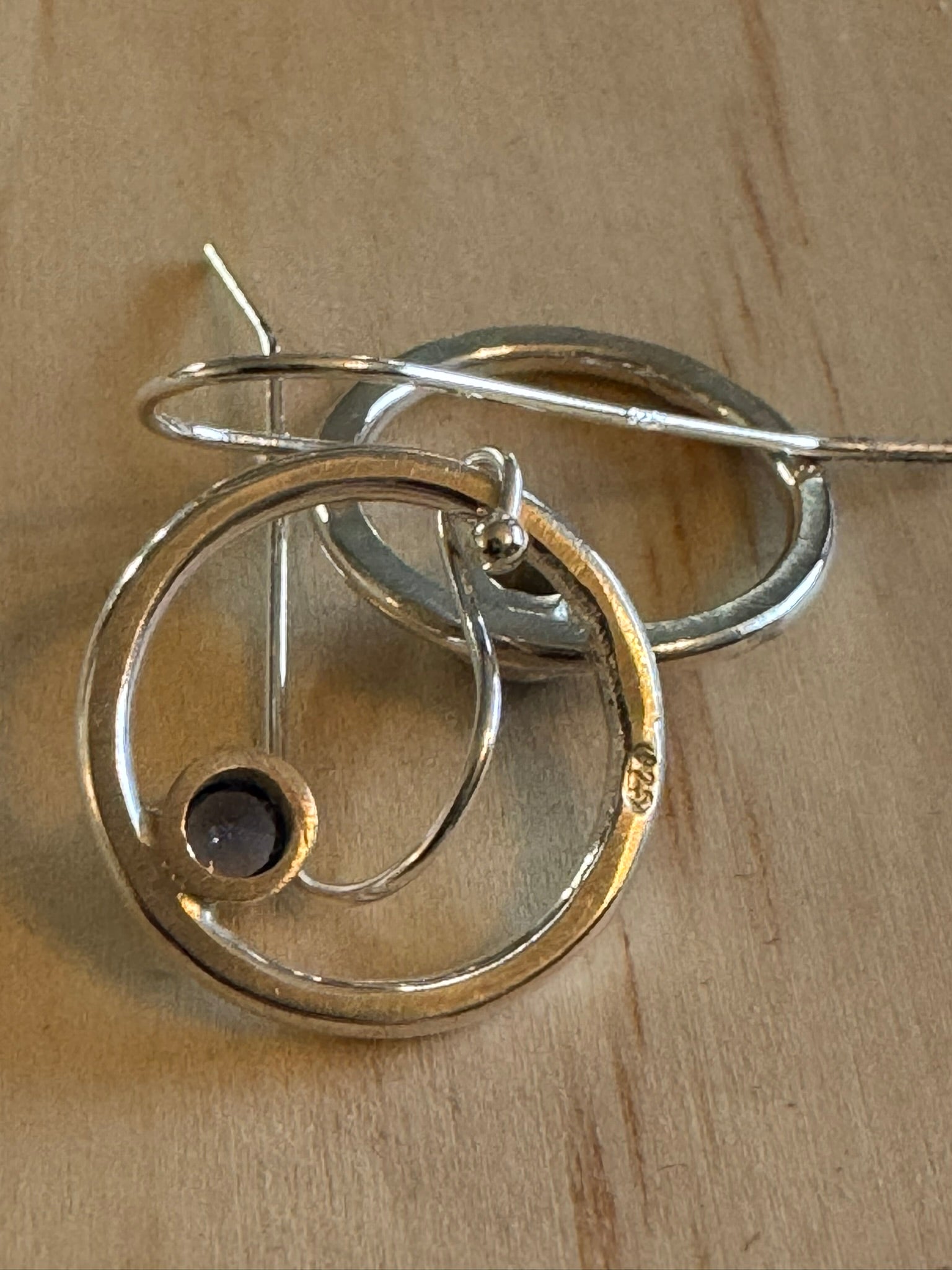 Dazzling iolite circle hammered earrings