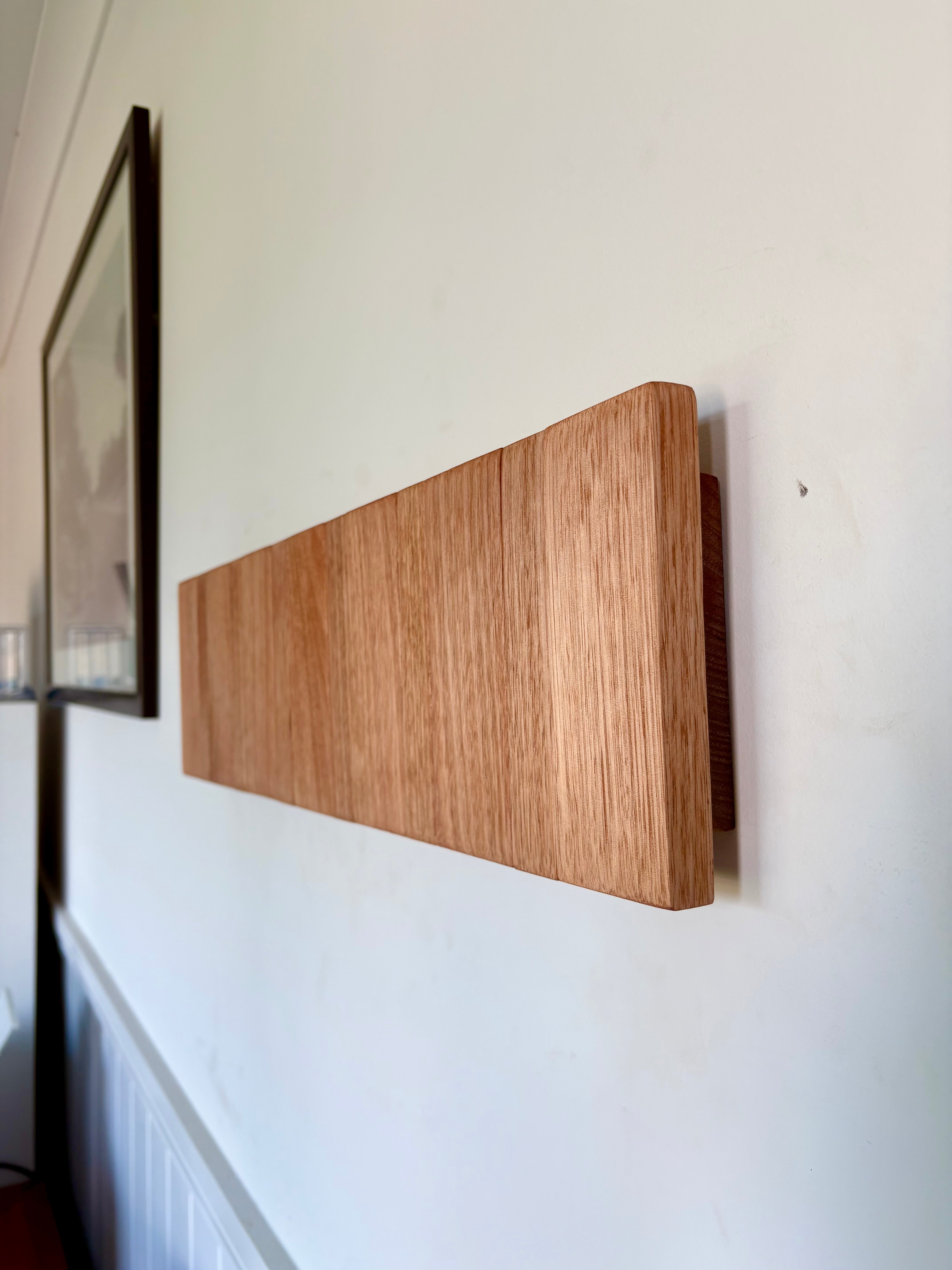 No.4 Tasmanian oak Horizon line coatrack