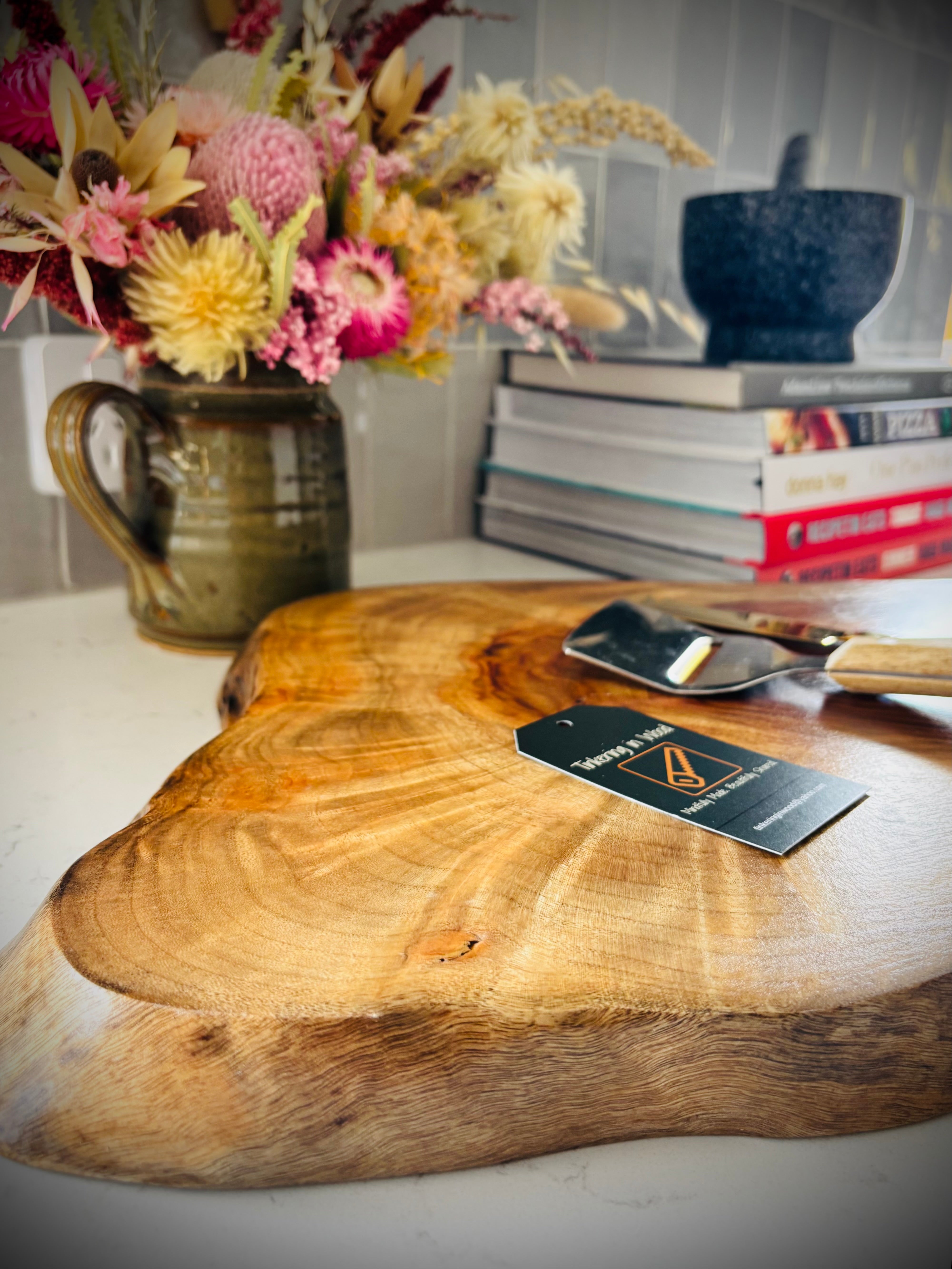 Hardwood Camphor Laurel Charcuterie Board 345x670x40mm