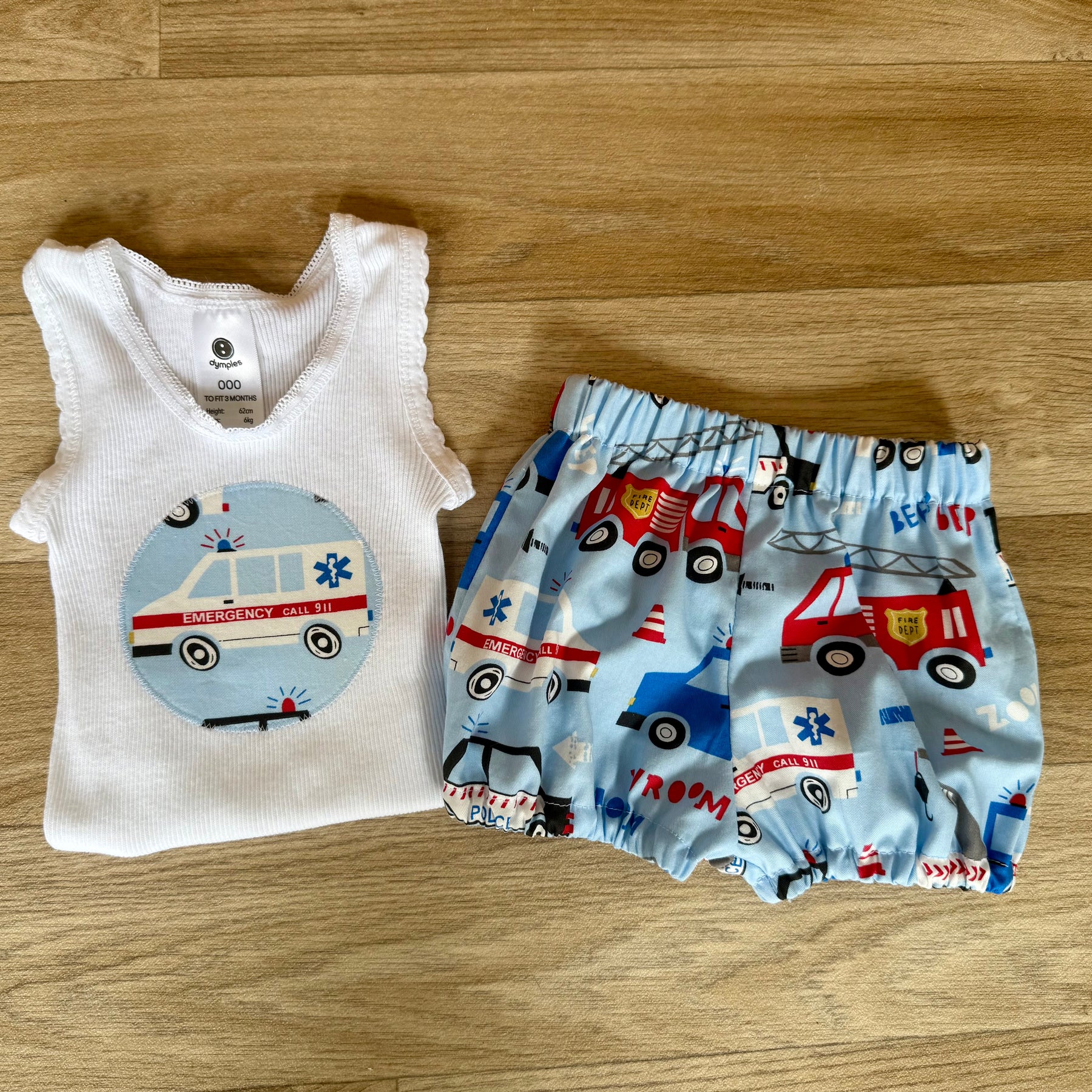 Baby boys bloomers and tank set.