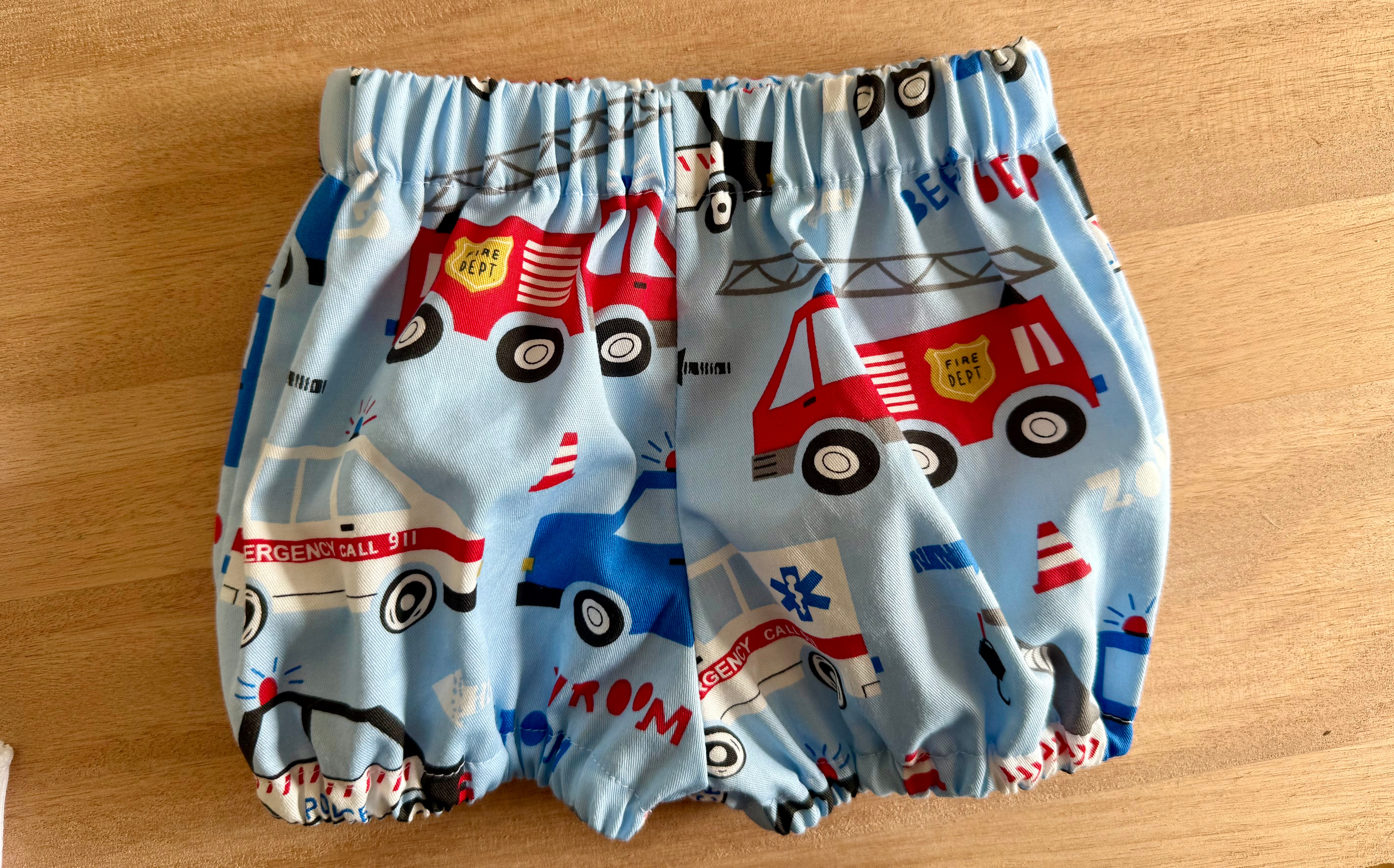 Baby boys bloomers and tank set.