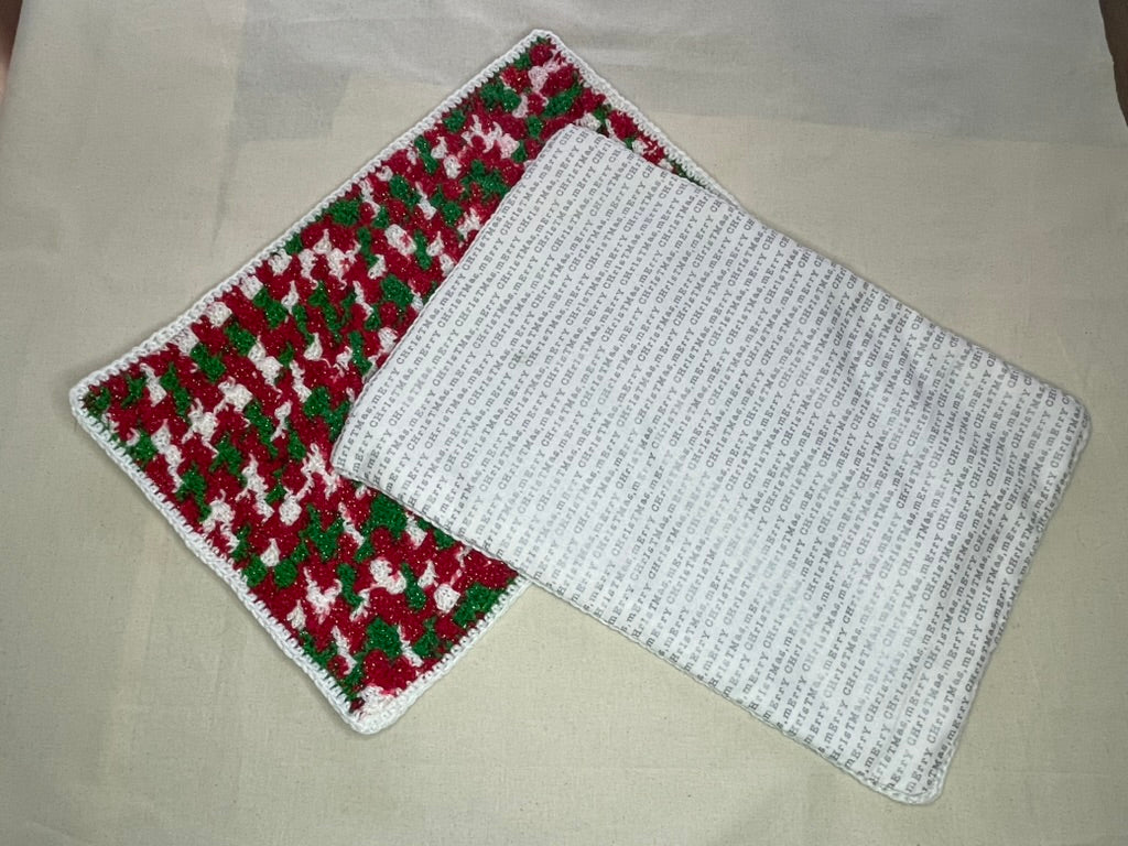 #087 Set of 2 Christmas Place Mats