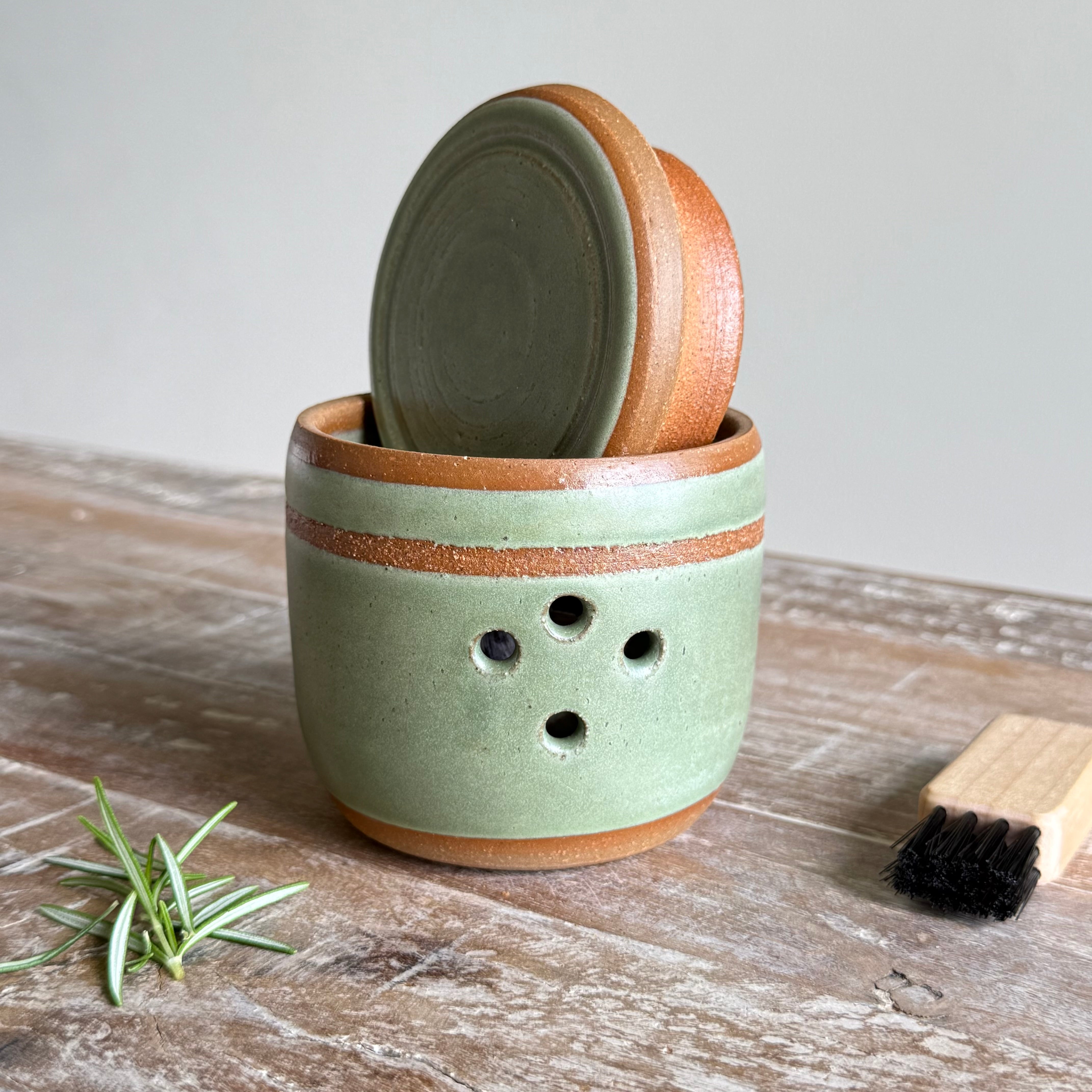 The Pantry Garlic Keeper -  Grater & Herb Stripper + Cleaning Brush