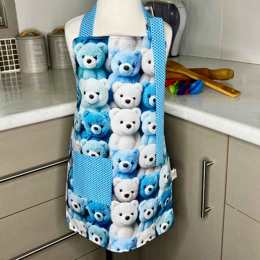 Apron .. Children's reversible .. Teddies