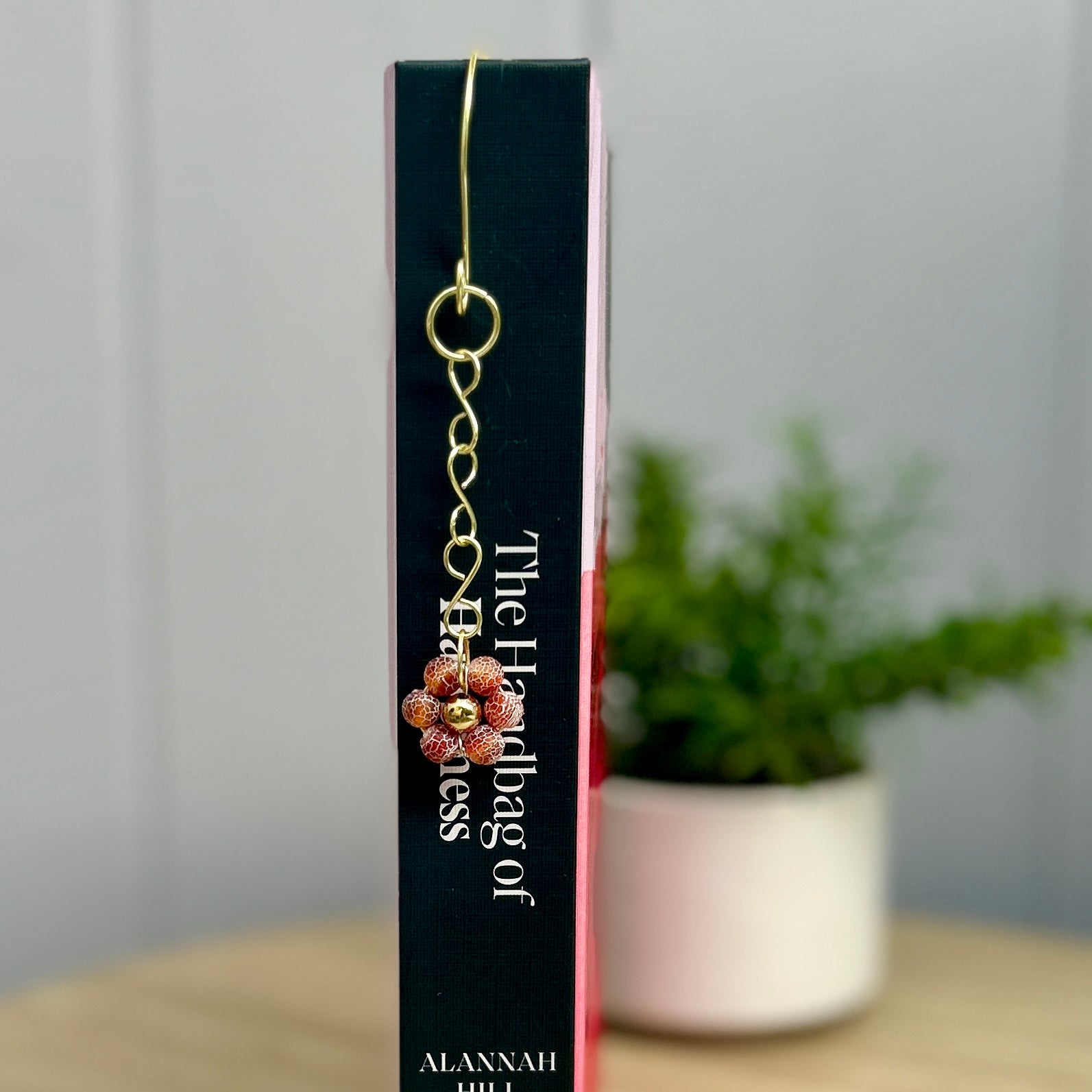Daisy Bookmark . Copper Wire . Repurposed Beads . Book Lover