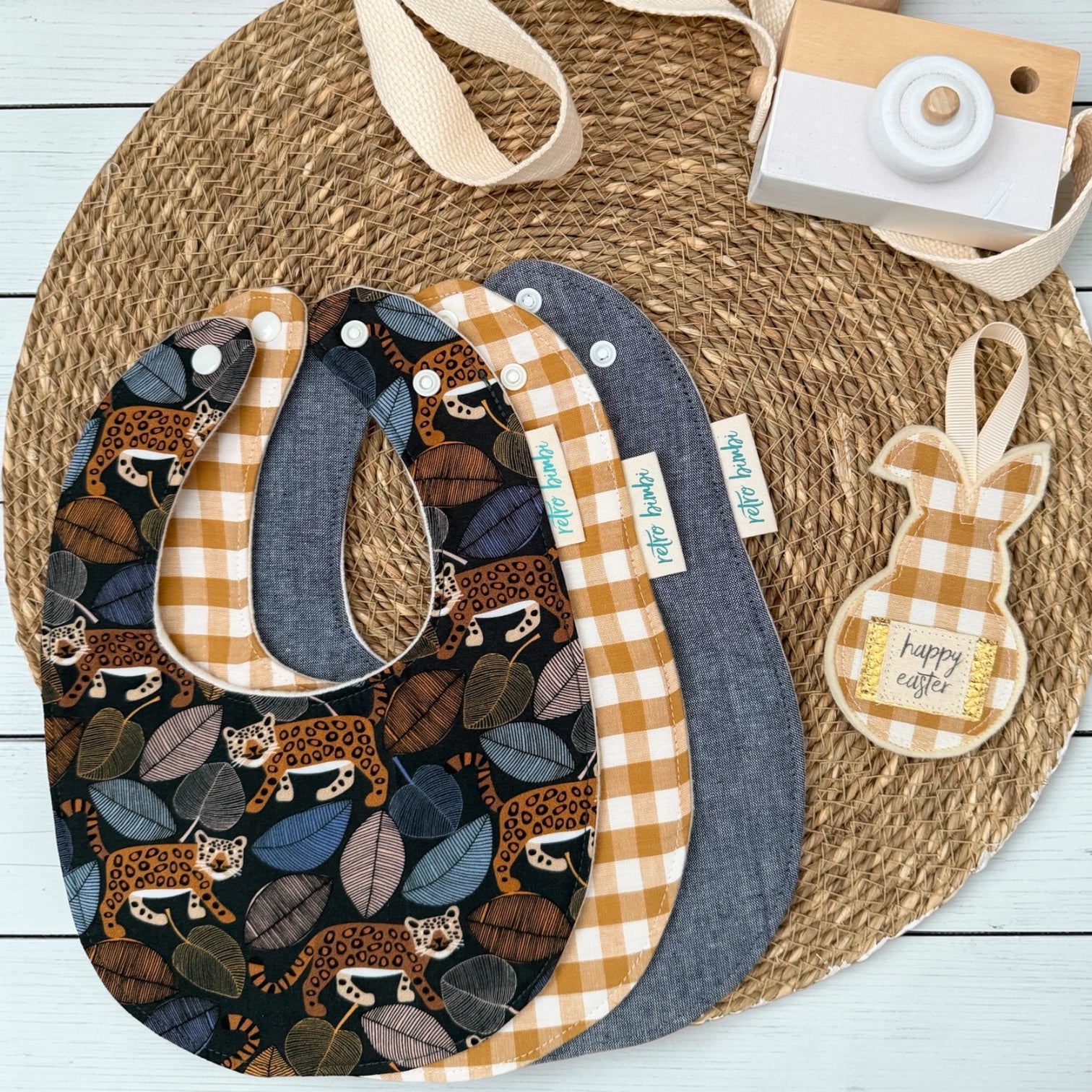 3 Dribble Bibs - Jungle Cats