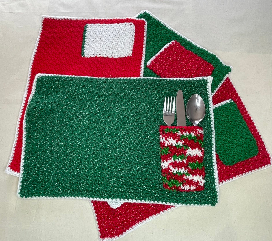 #089 Set of 4 Christmas Place Mats