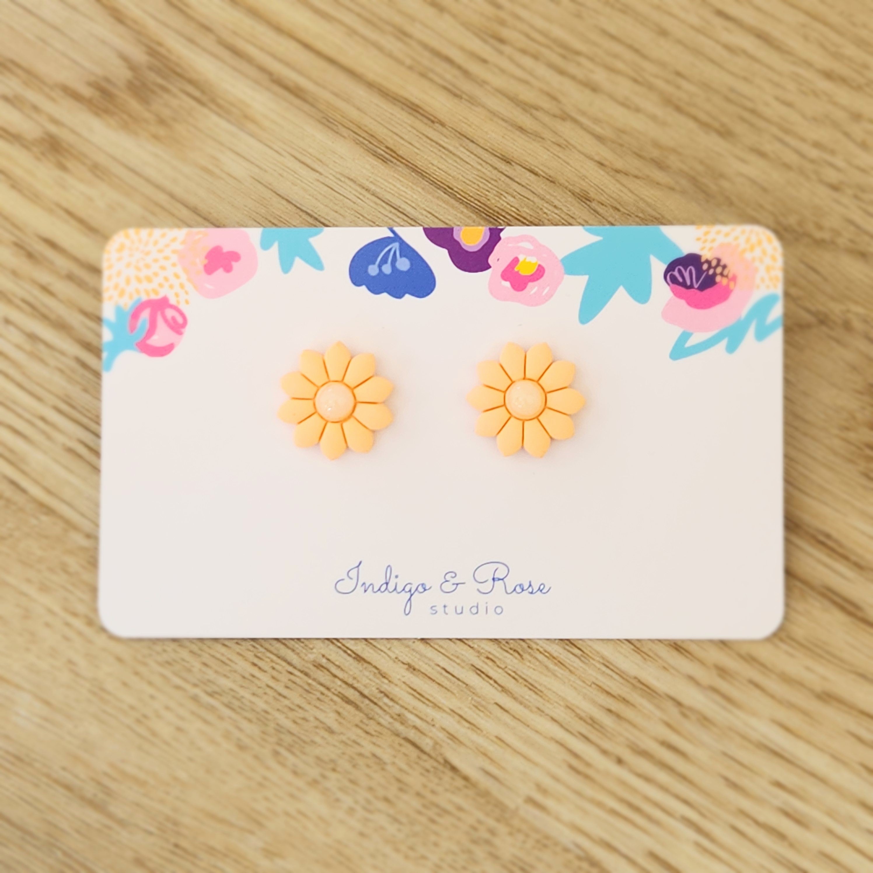 Daisy Studs (various colours)