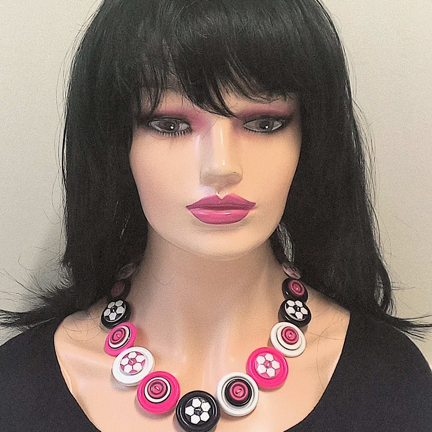 Button necklace - Soccer Fun
