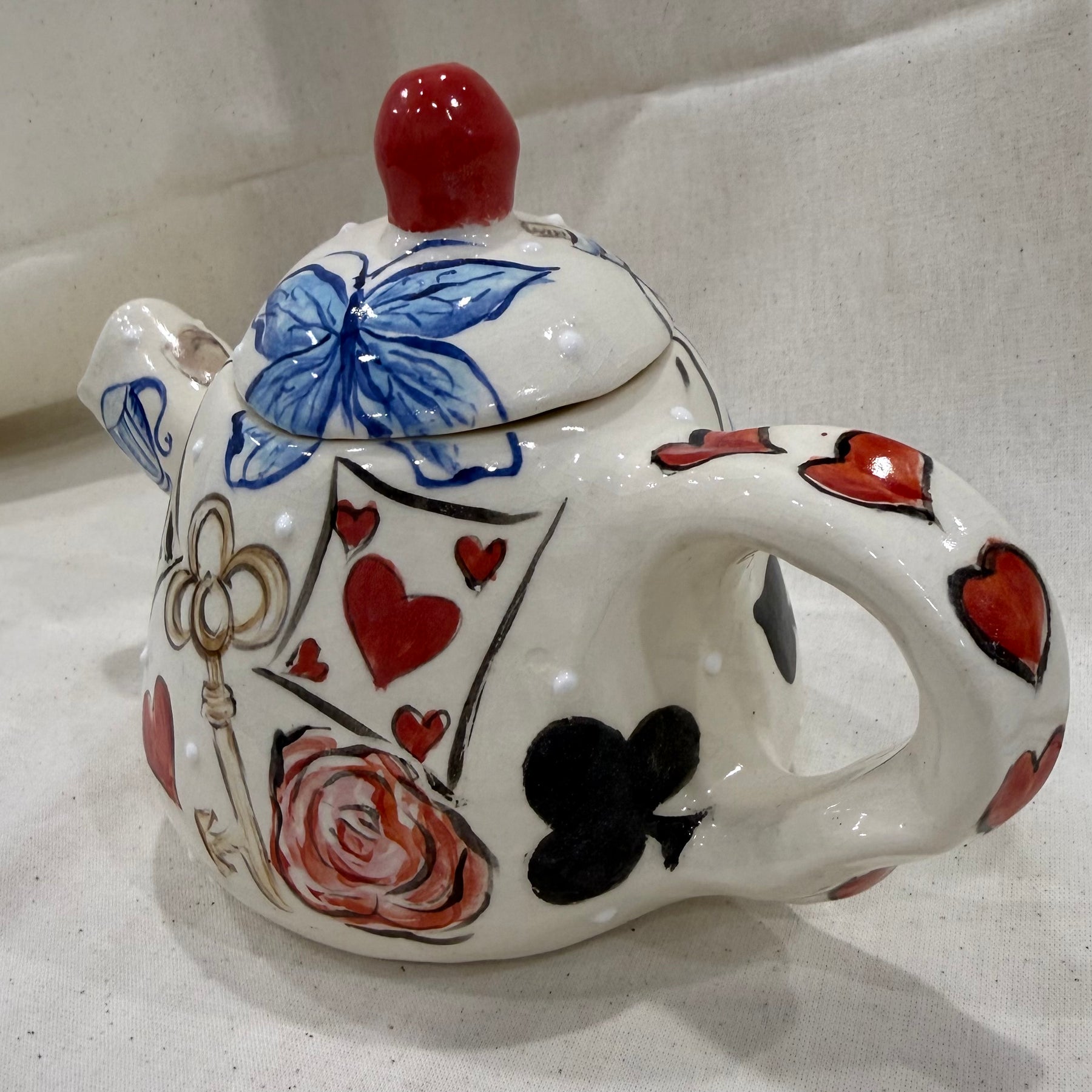 Alice in Wonderland Tea Pot