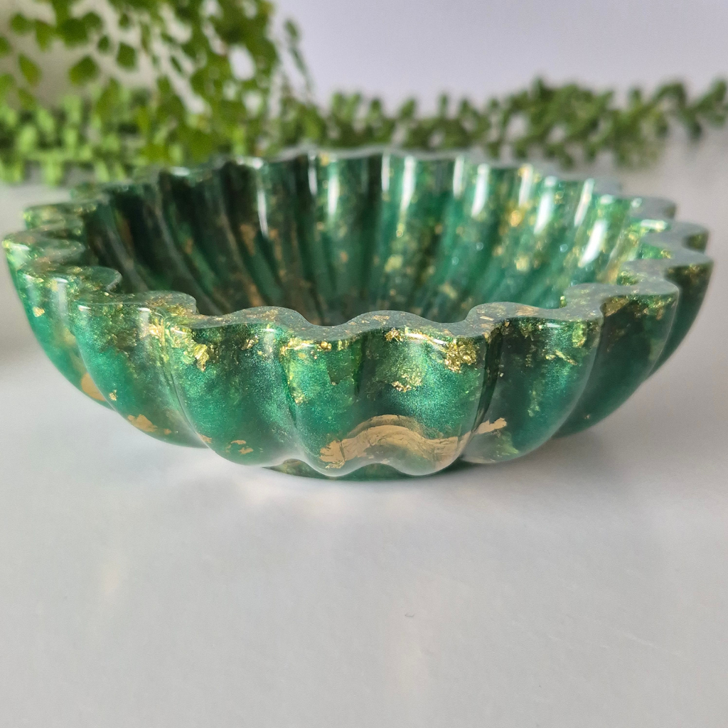 Green and Gold Resin Fluted Trinket Bowl