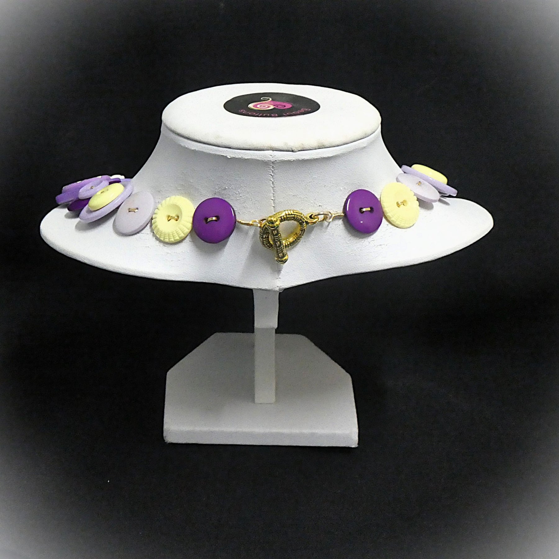 Button necklace - Summer Blooms
