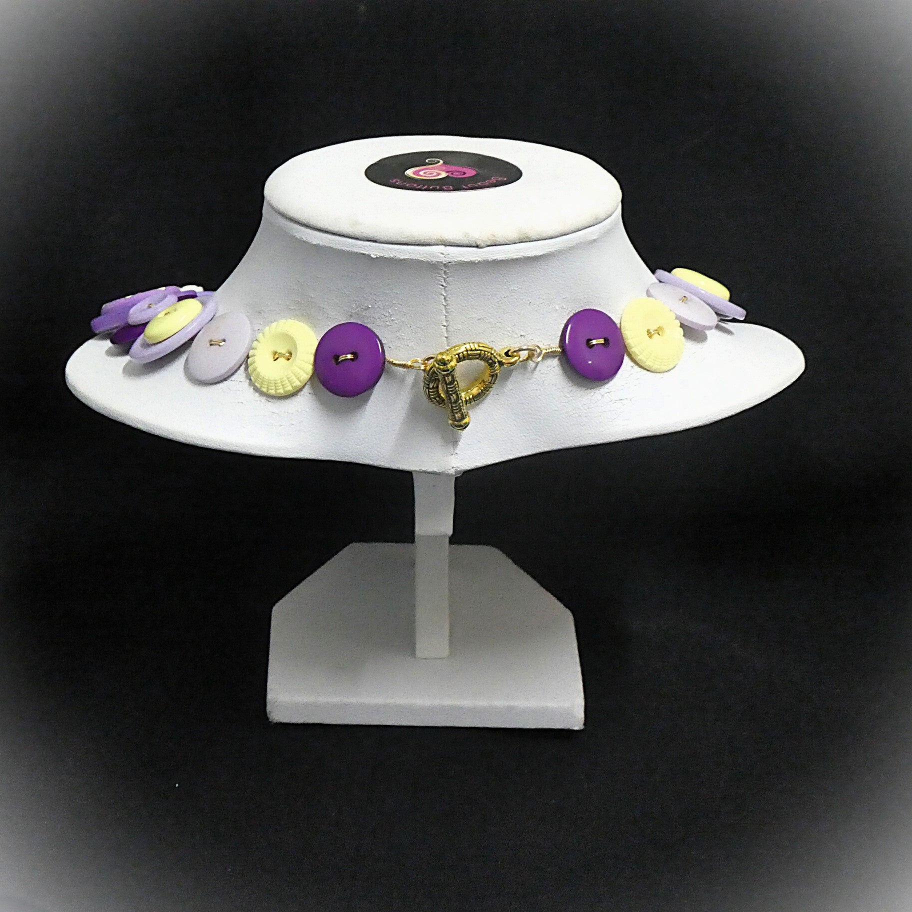 Button necklace - Summer Blooms