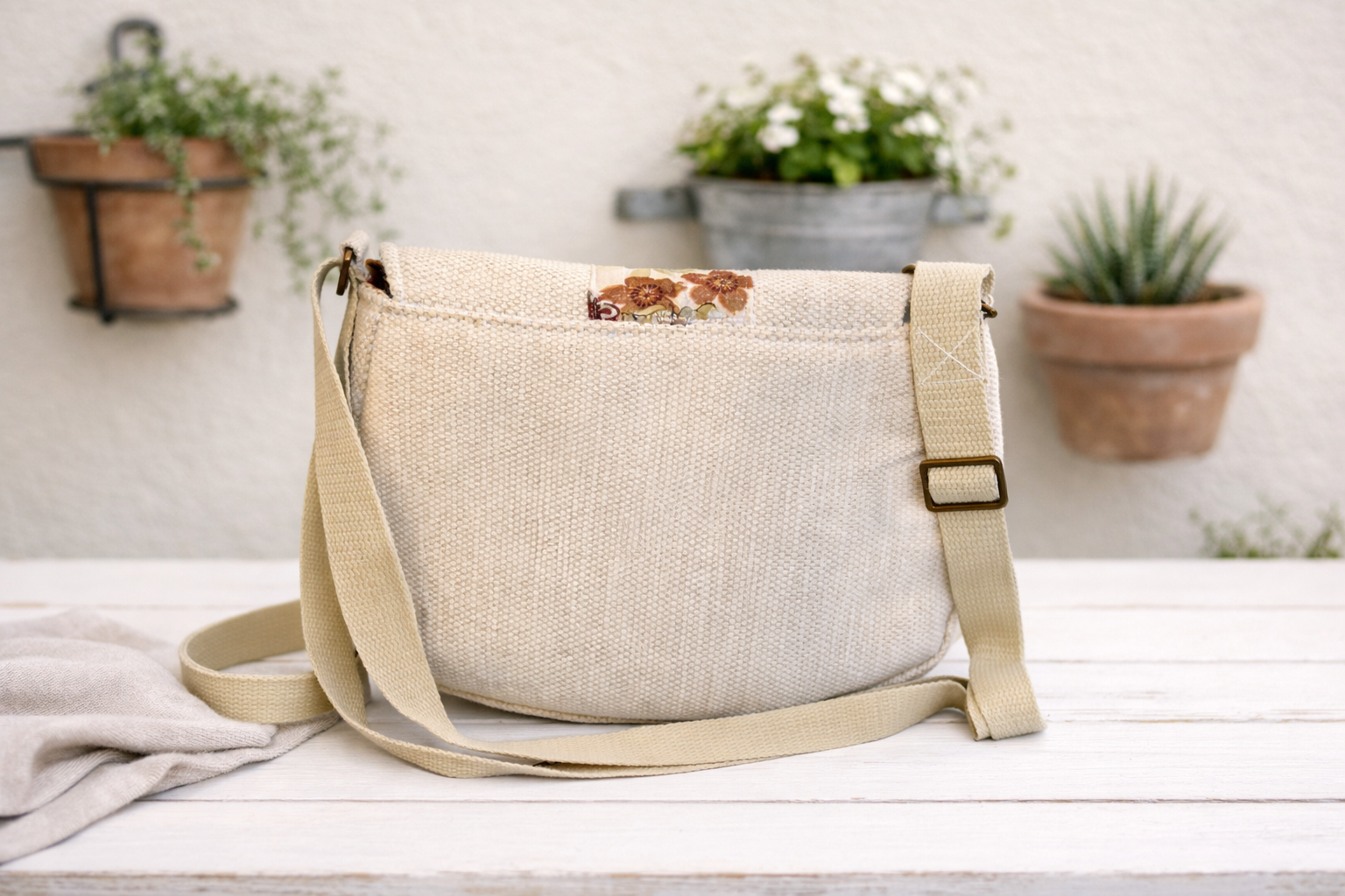 Sweetheart Crossbody Handbag