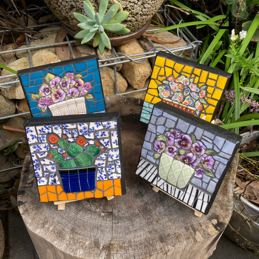 Mini Mosaic Artwork - Upcycled Crockery
