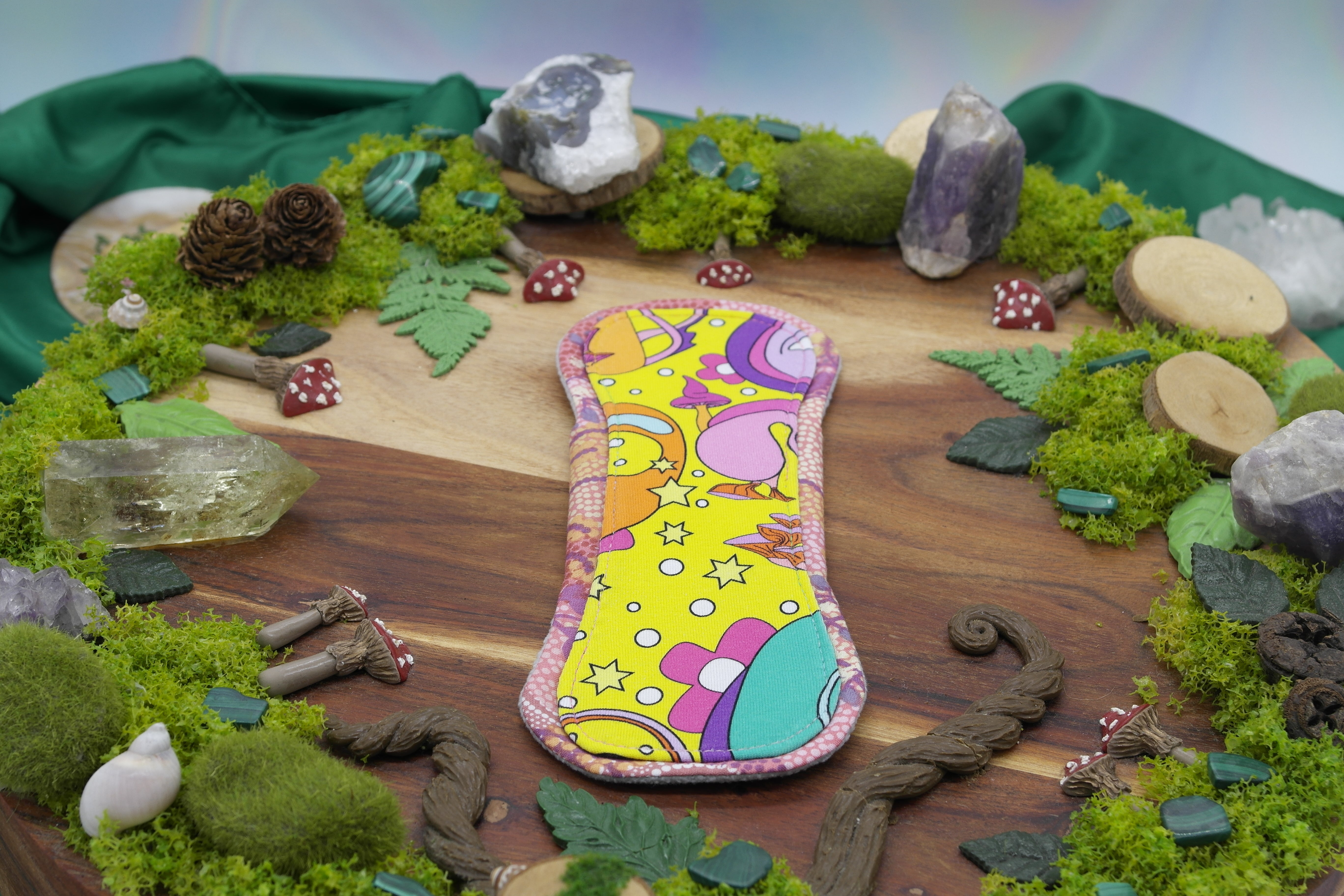 Eco-friendly menstrual reusable cloth pad 8