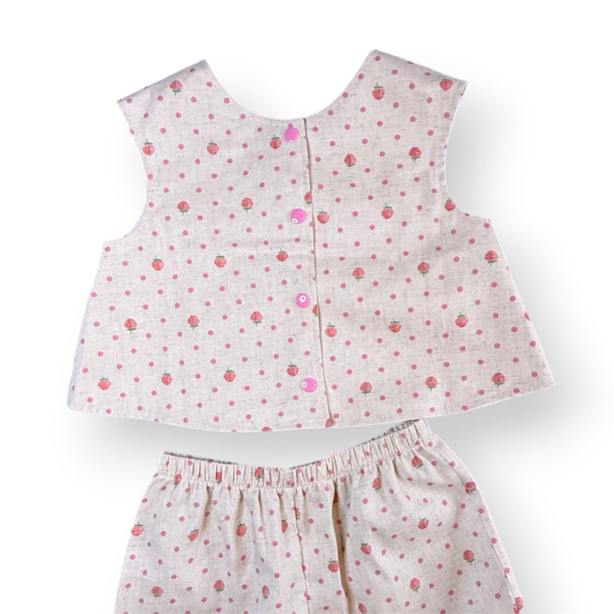 SIZE 4 Strawberry and Dots Top and 3/4 Pants Outfit