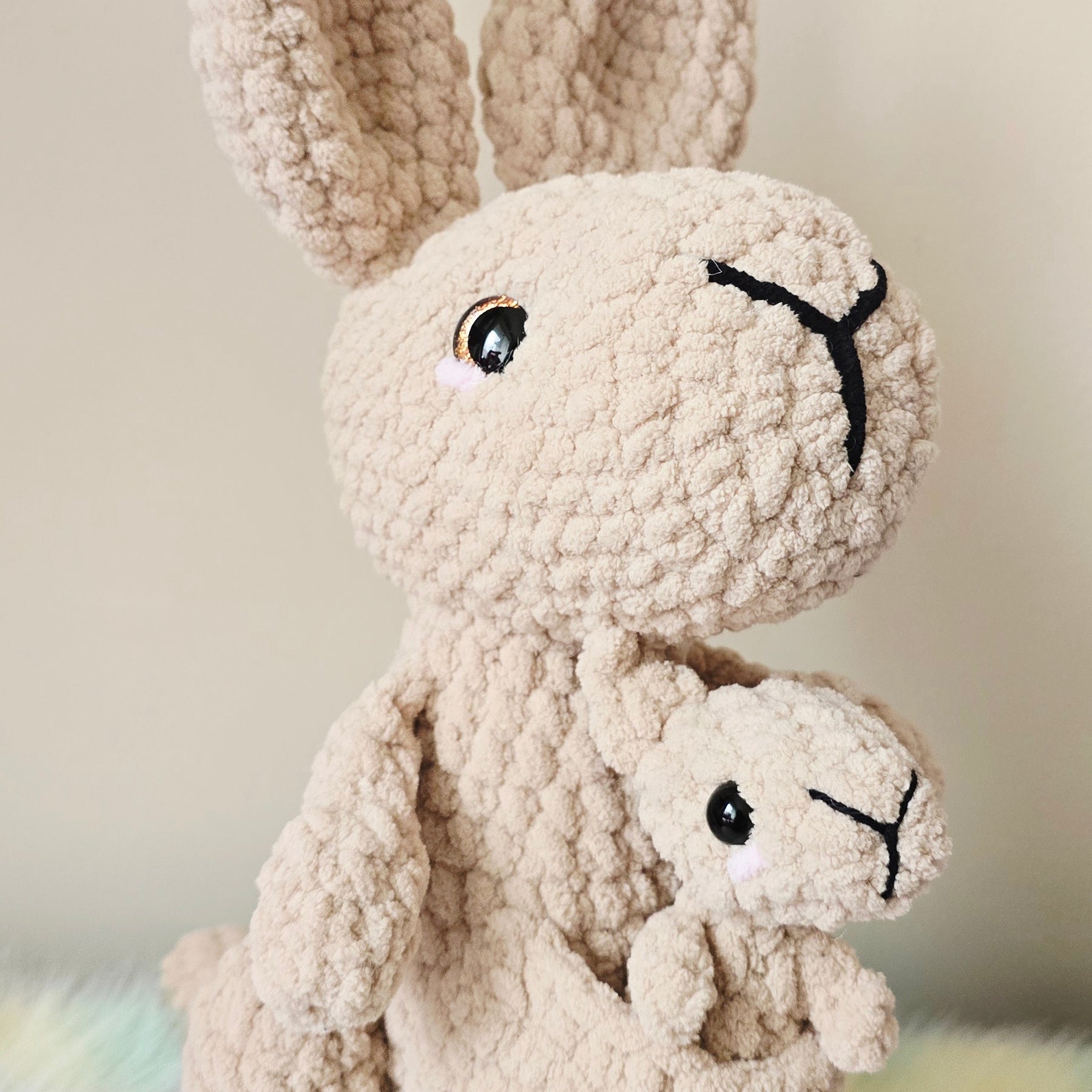 Mama Roo and Joey Lou - Crochet