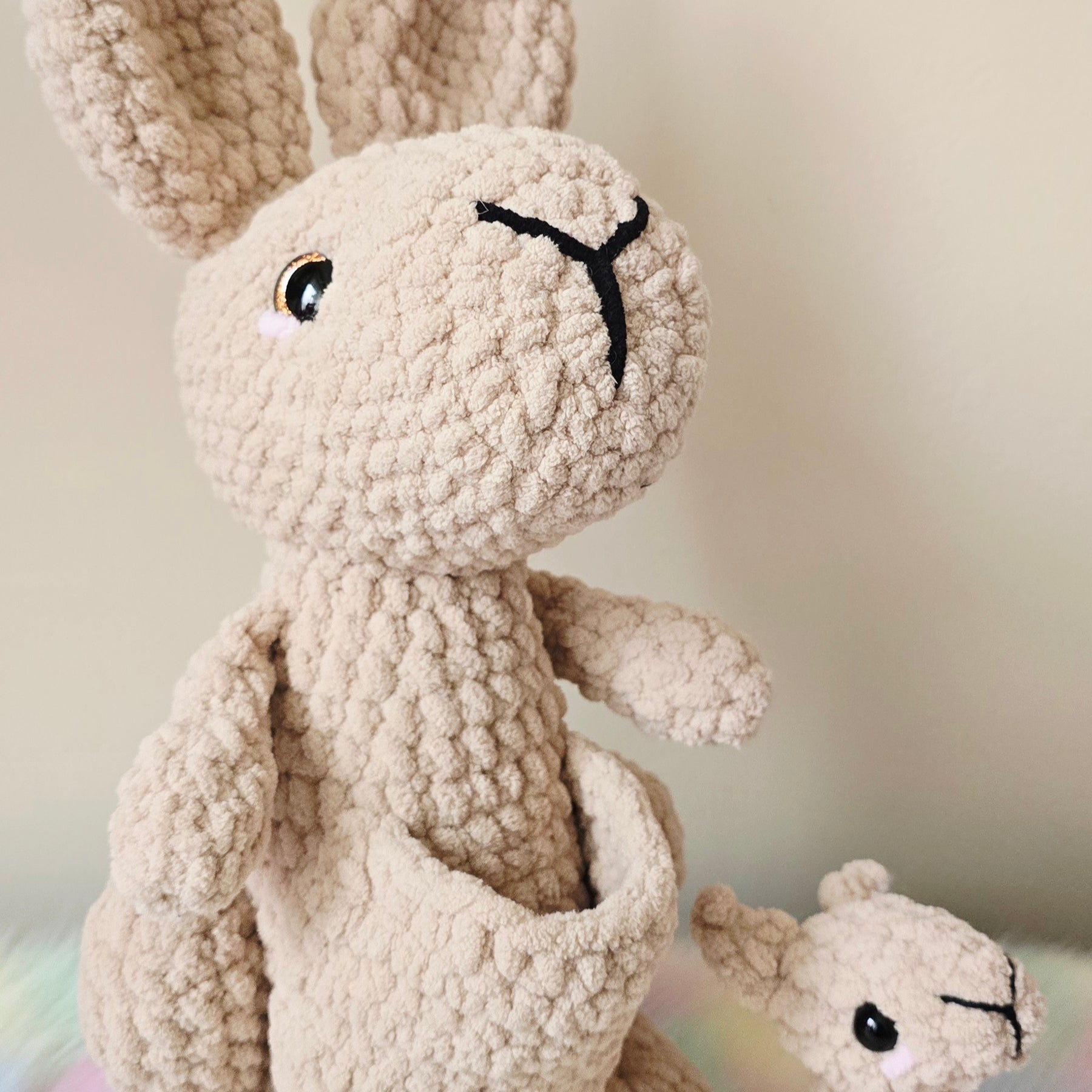 Mama Roo and Joey Lou - Crochet