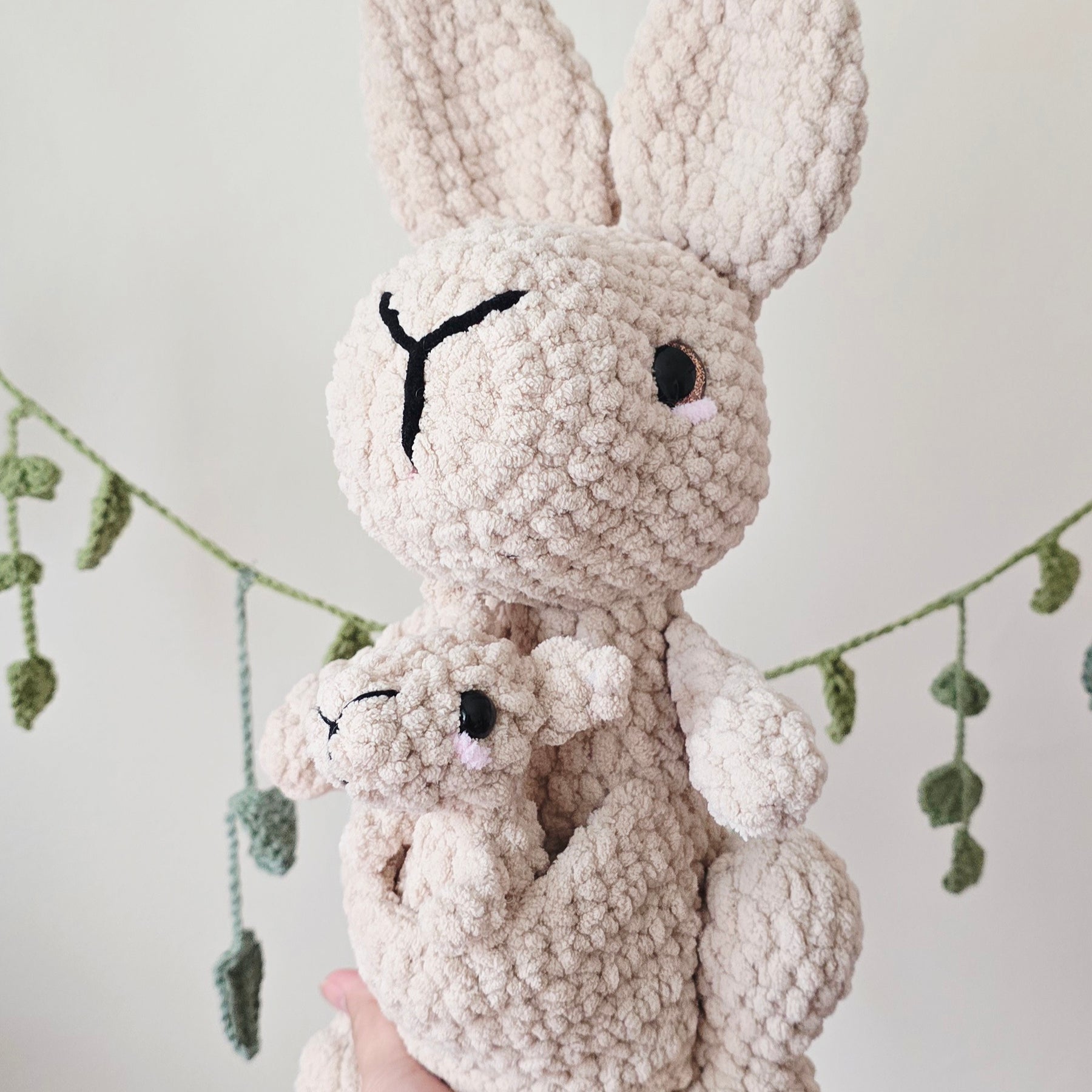 Mama Roo and Joey Lou - Crochet