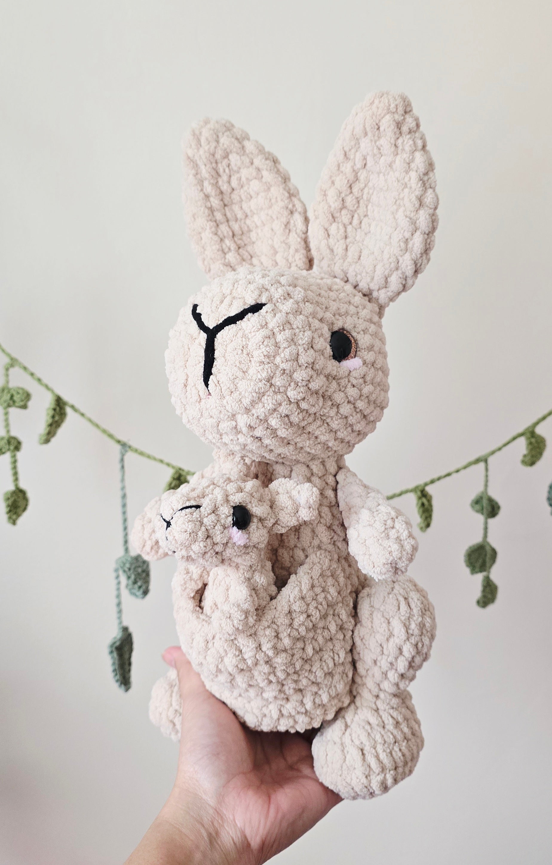 Mama Roo and Joey Lou - Crochet