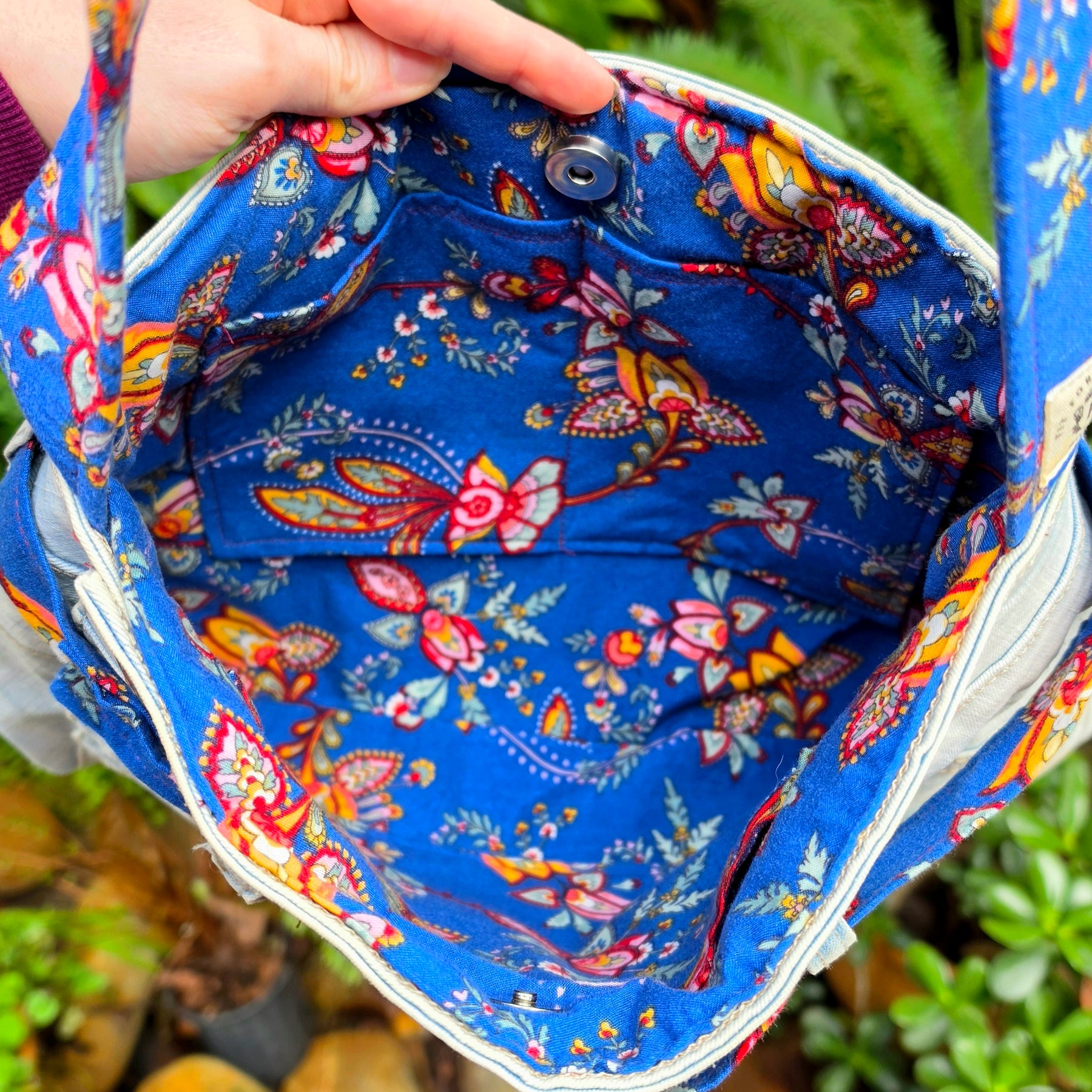 Upcycled Jeans Handbag| Denim & Upcycled Fabrics