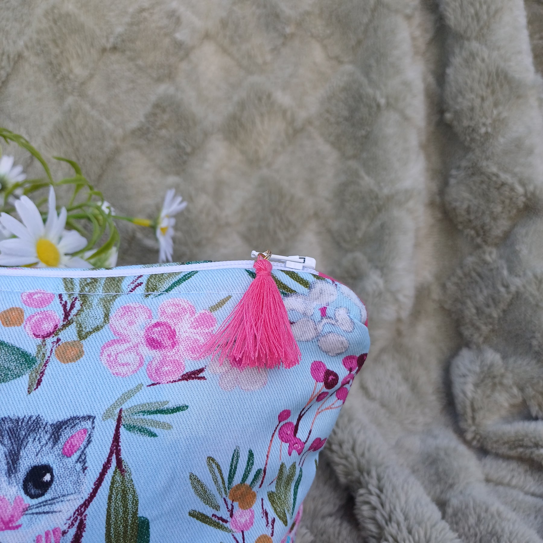 Possum Design Zipper Pouch